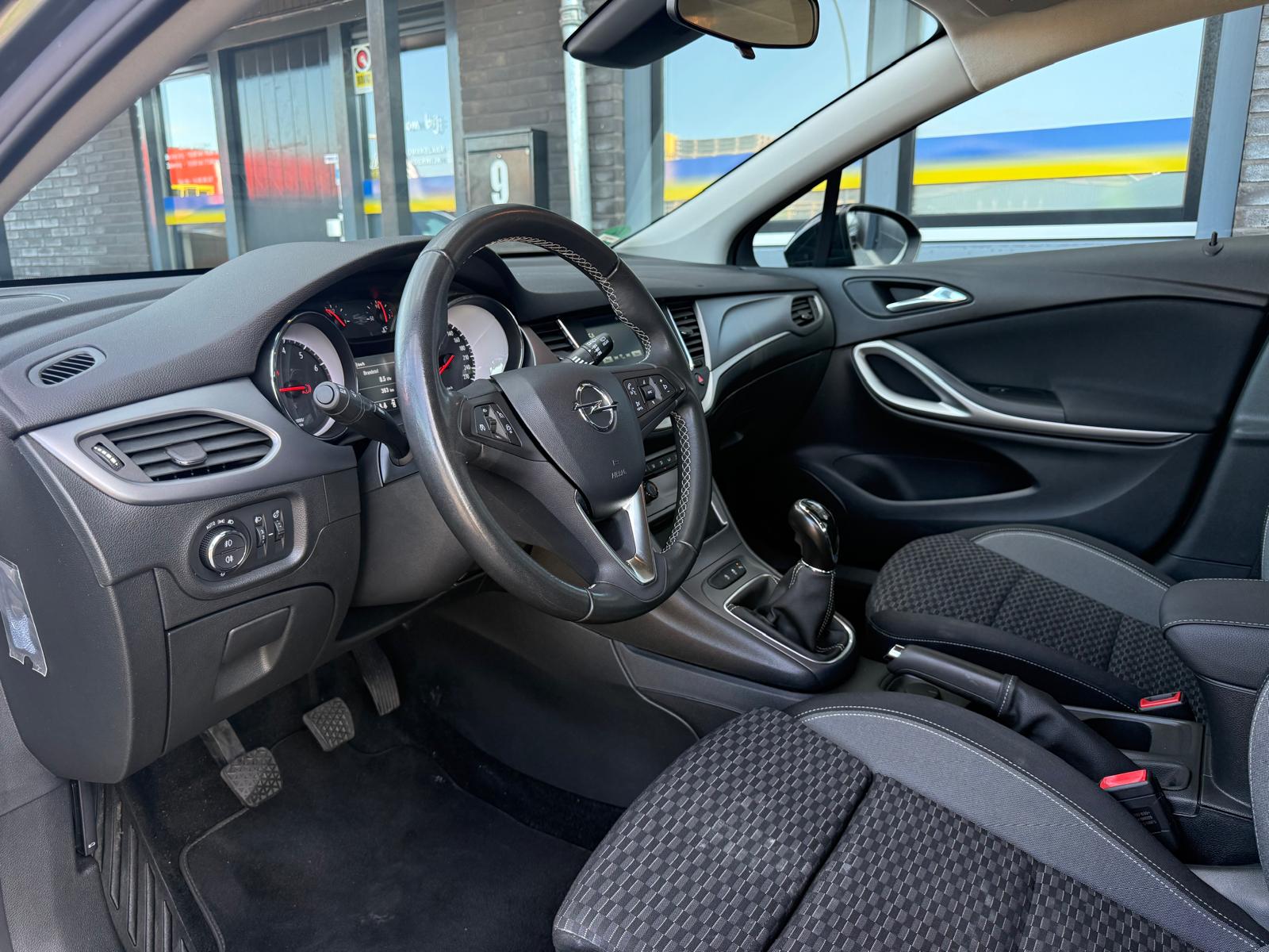 Opel Astra 1.2 Edition | 1E EIGENAAR | 3/6/12MND GARANTIE | CRUISE | NAVI | LMV | ELECRAMEN | AIRCO |