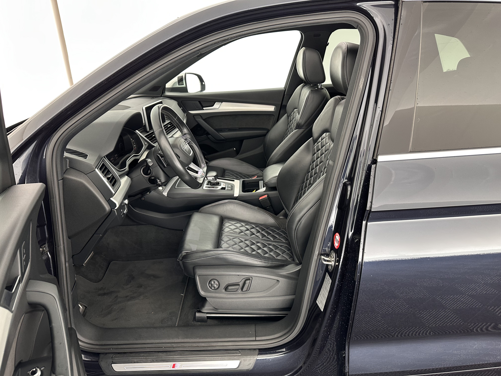Audi SQ5 3.0 TFSI quattro Aut. *PANO | FULL-LEATHER | FULL-LED | HEAD-UP | ADAPTIVE-CRUISE | BLIND-SPOT | SPORT-SEATS | NAVI-FULLMAP | ECC | PDC | CRUISE | 20''ALU*