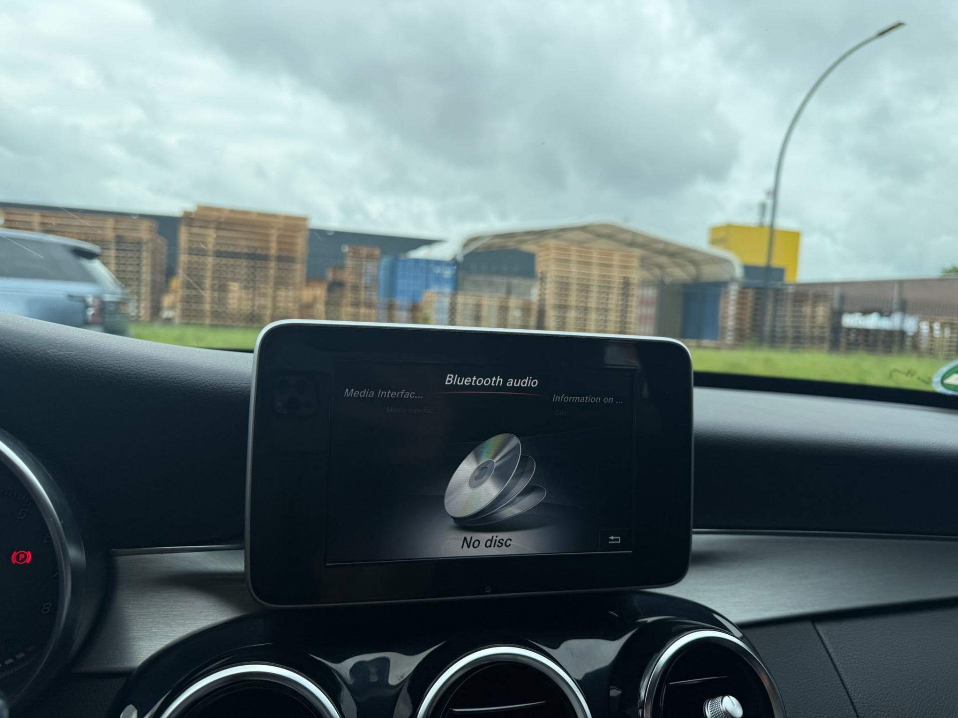 Mercedes-Benz C-klasse 180 Business Solution | 2E EIGENAAR |3/6/12MND GARANTIE | AUTOMAAT | CRUISE | LED | CAMERA | STOELVERW. | NAVI |