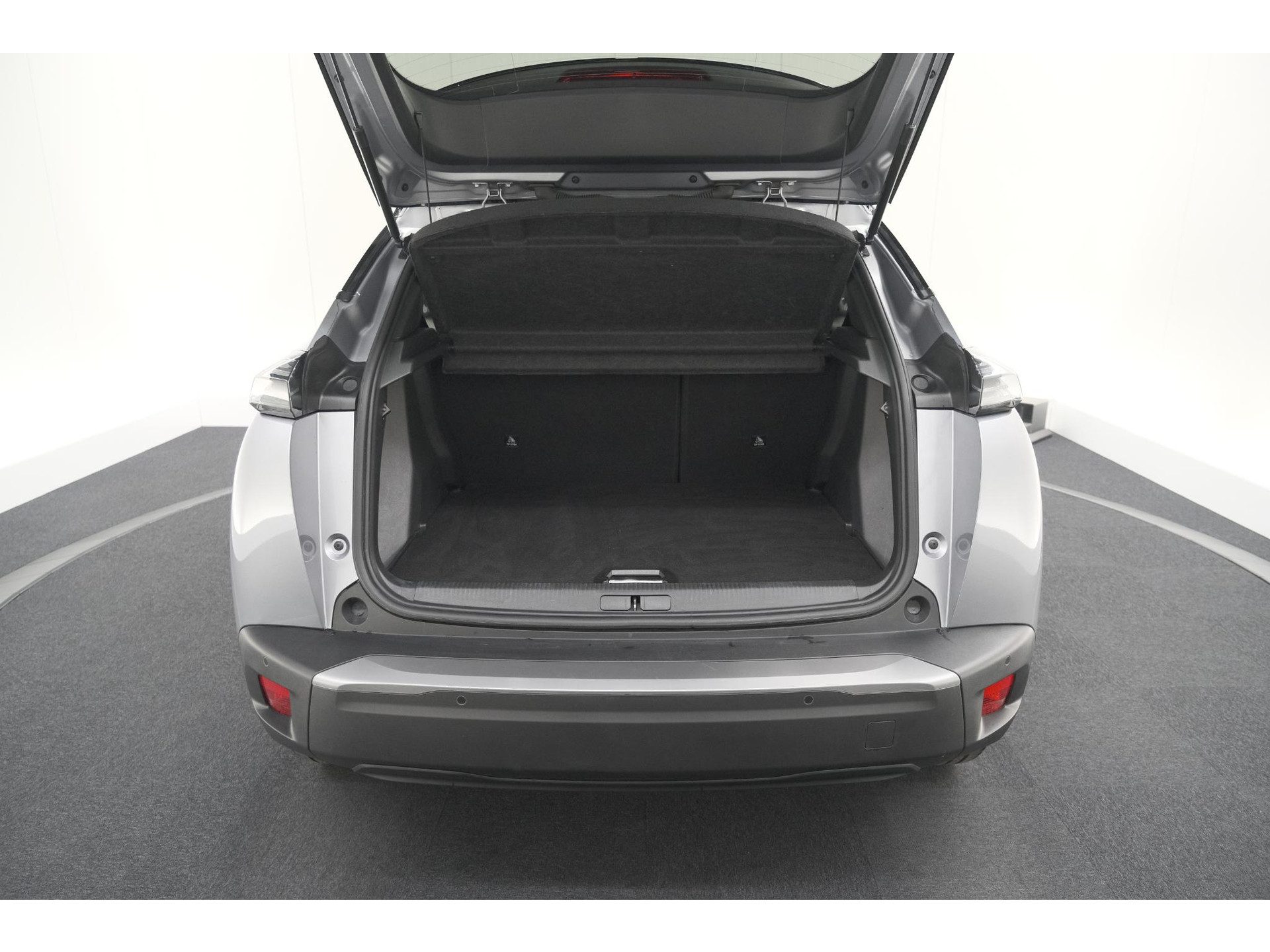 Peugeot e-2008 EV GT 50 kWh | 3 Fase | 360 Camera | Adaptieve Cruise Control | Dodehoekdetectie