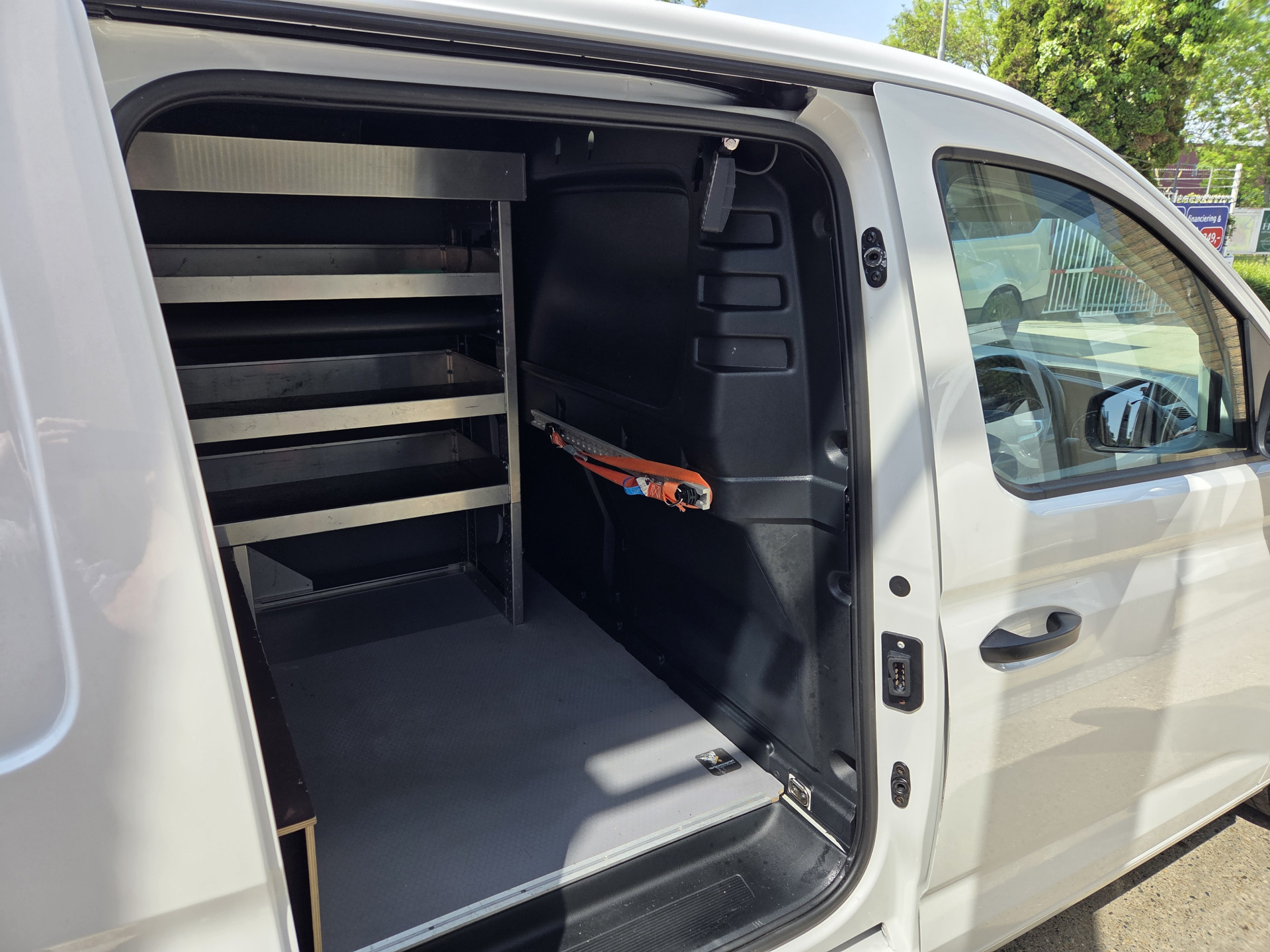 Volkswagen Caddy Cargo Maxi RHD 2.0 TDI  122Pk Automaat Comfort  Airco  Cruisecontrol