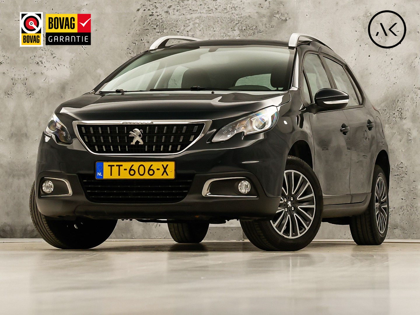 Peugeot 2008 1.2 PureTech Sport (SCHERM, CRUISE, SPORTSTOELEN, NIEUWE APK, NIEUWSTAAT)