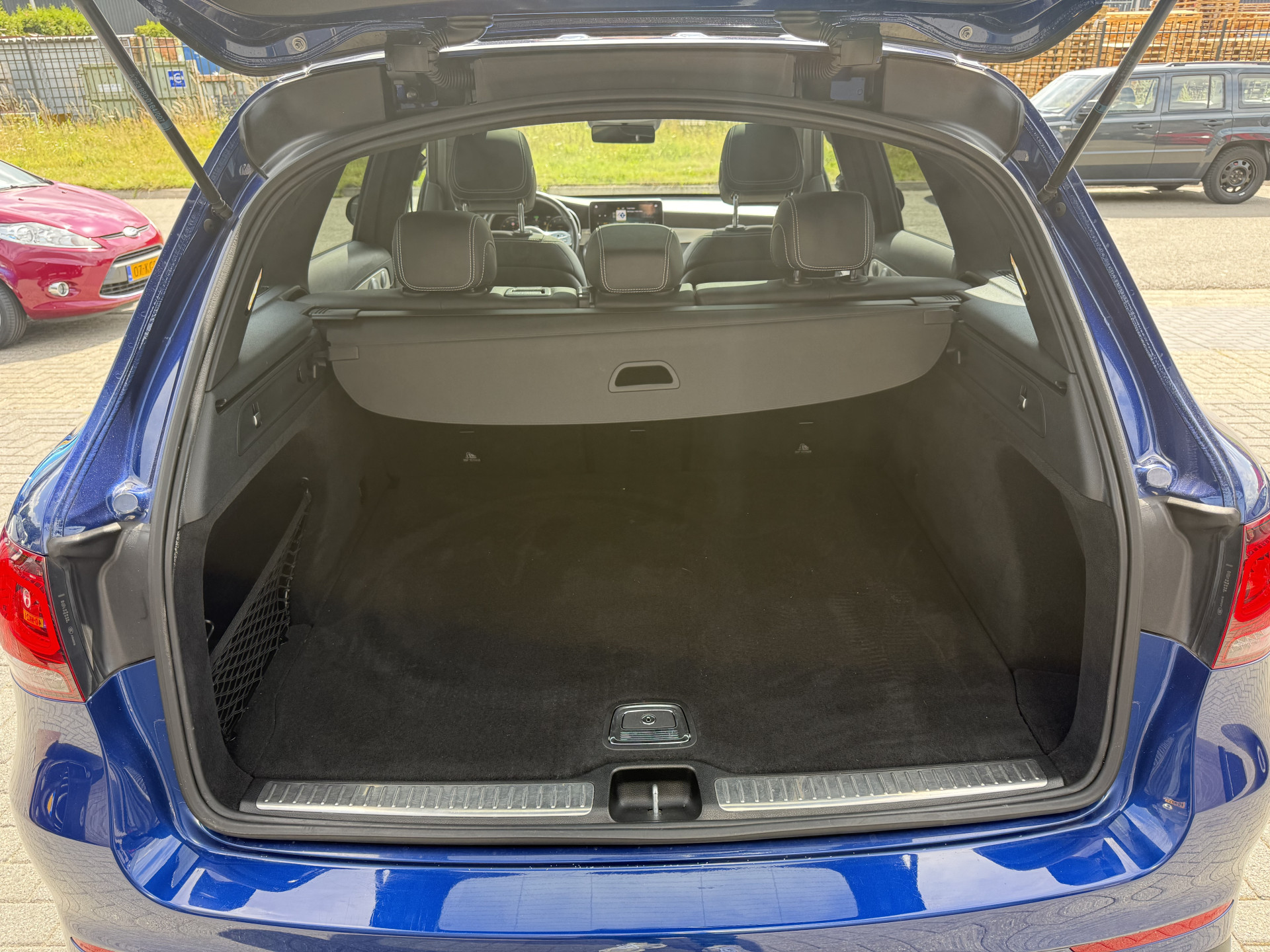 Mercedes-Benz GLC-klasse 200 Premium Plus | 2E EIGENAAR | 3/6/12 MND GARANTIE  | LED | BURMESTER | AMG | PANODAK | NAVI | CARPLAY | PARFUM | LEDER |