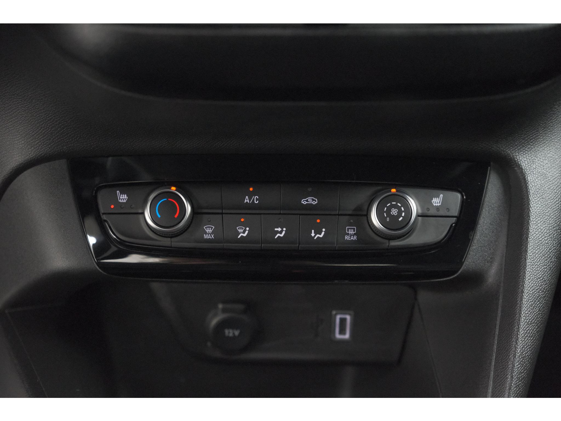 Opel Corsa 1.2 Turbo 110 Hybrid GS | Adaptieve Cruise Control | Dodehoekdetectie | Stoelverwarming | Camera