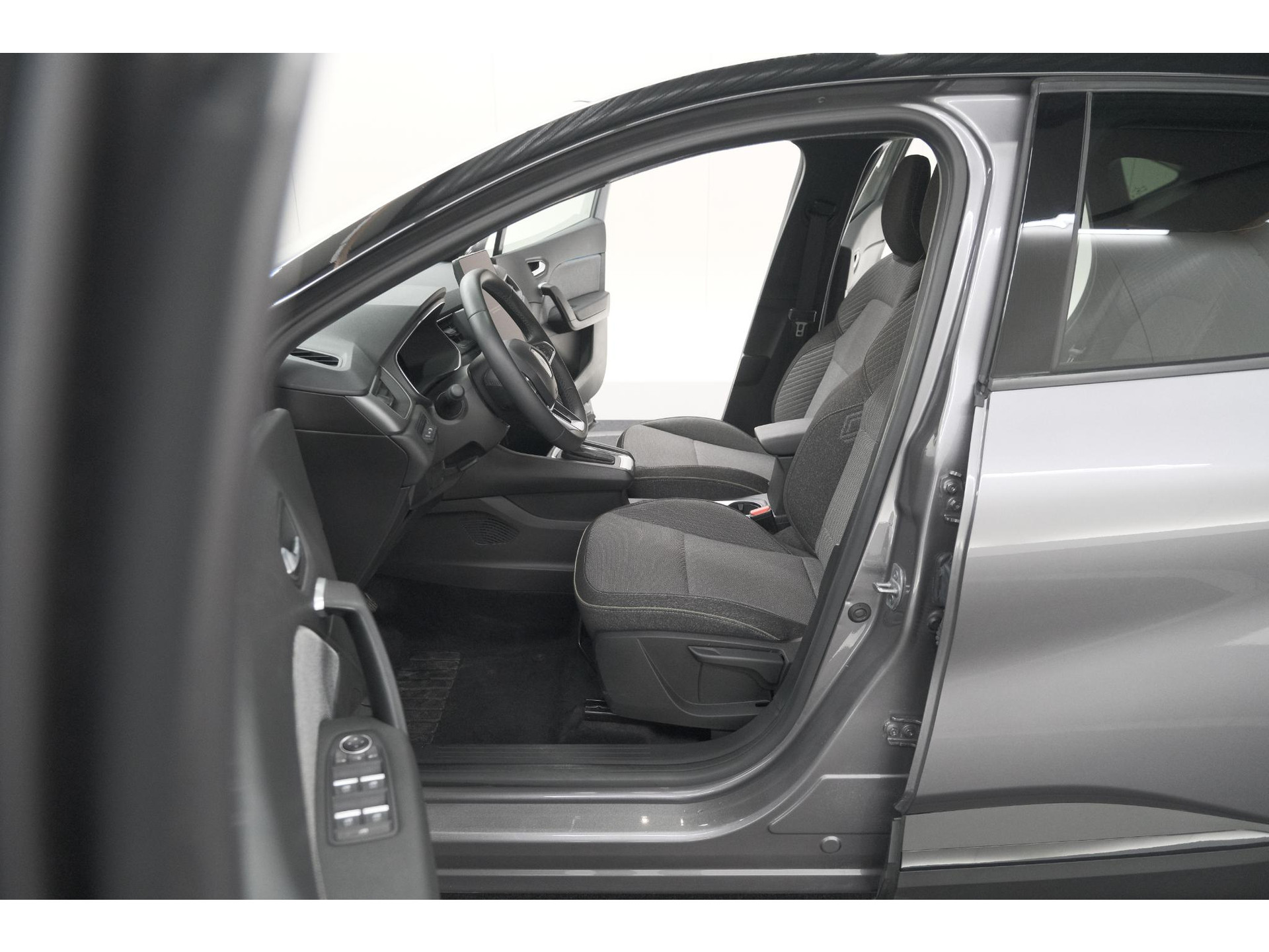 Renault Captur 1.6 E-Tech full hybrid 145 Techno | Camera | Navigatie | Apple Carplay | Parkeersensoren