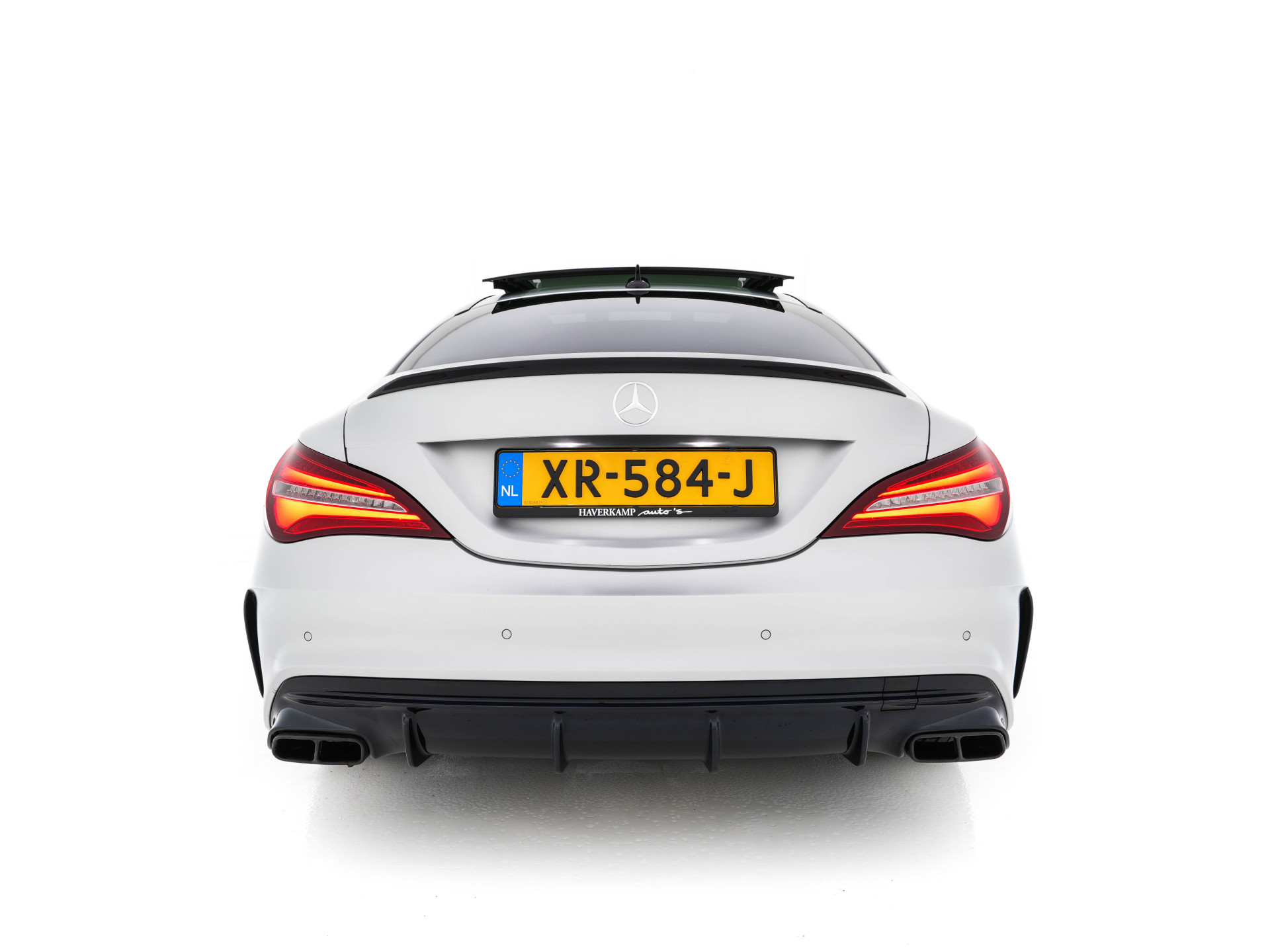 Mercedes-Benz CLA-klasse AMG 45 4MATIC Ambition Aut. *PANO | AMG-AERO-PACK | RECARO-SPORTSEATS | MICROFIBRE | FULL-LED | MEMORY-PACK | HARMAN/KARDON-SURROUD | KEYLESS | HEATED-SEATS | NAVI-FULLMAP | SHIFT-PADDLES | 19''ALU*