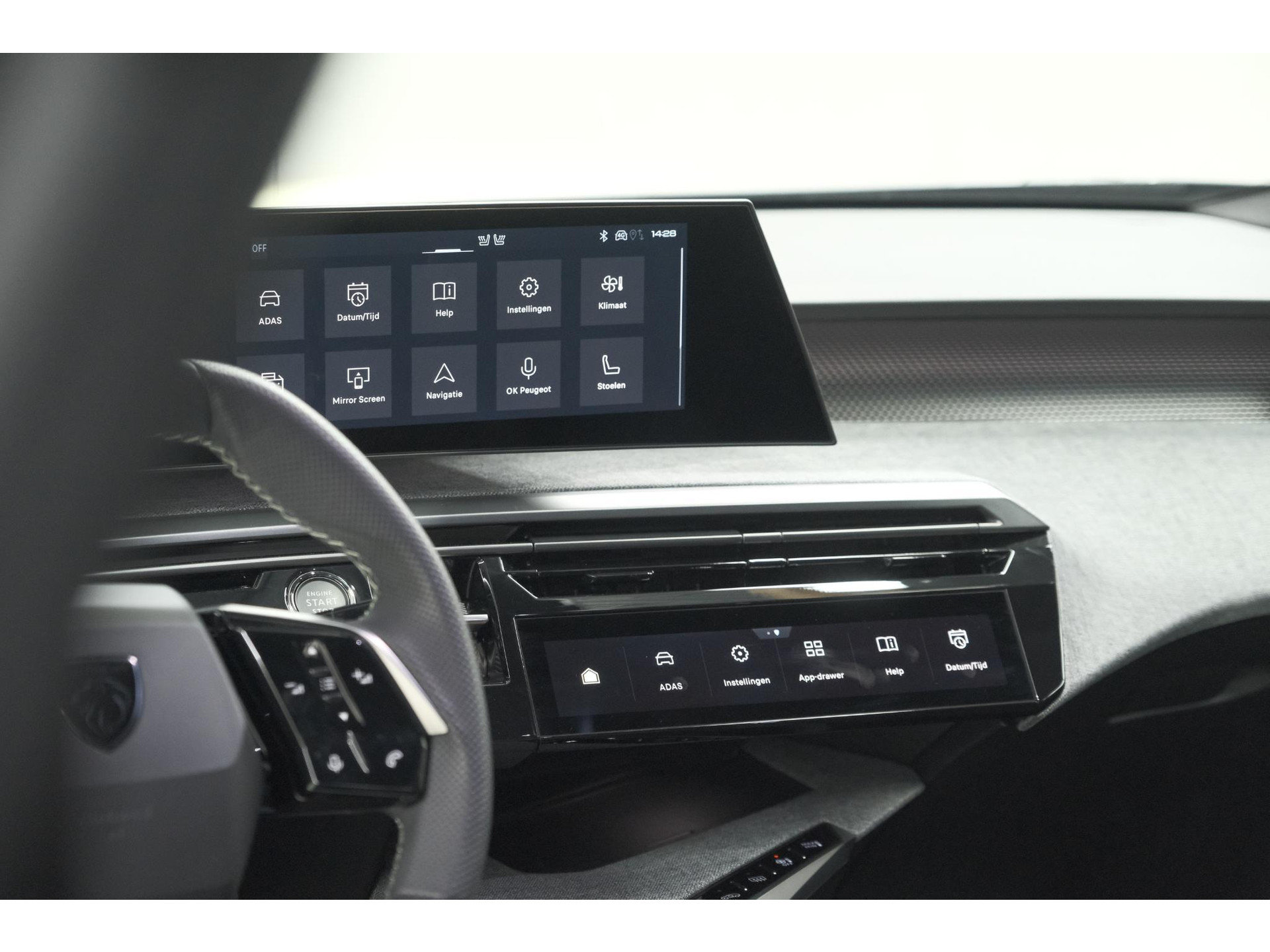 Peugeot 3008 1.2 Hybrid 136 GT | Panoramdak | 360 Camera | Stoelverwarming | Elektrische Kofferklep | Allseason Banden