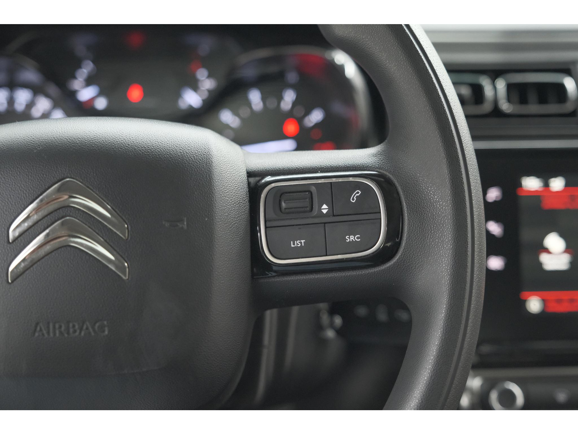 Citroen C3 PureTech 82 C-Series | Trekhaak | Stoelverwarming | Camera | Apple CarPlay