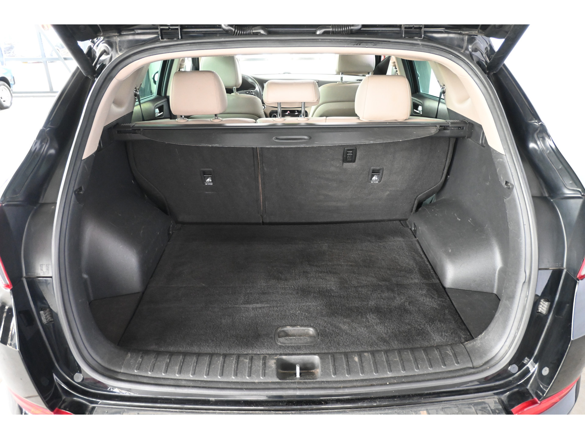 Hyundai Tucson 1.6 T-GDi Premium 4WD Automaat Panoramadak Navigatie Cruise Stoelverwarming Clima 100% Onderhouden! Inruil Mogelijk!