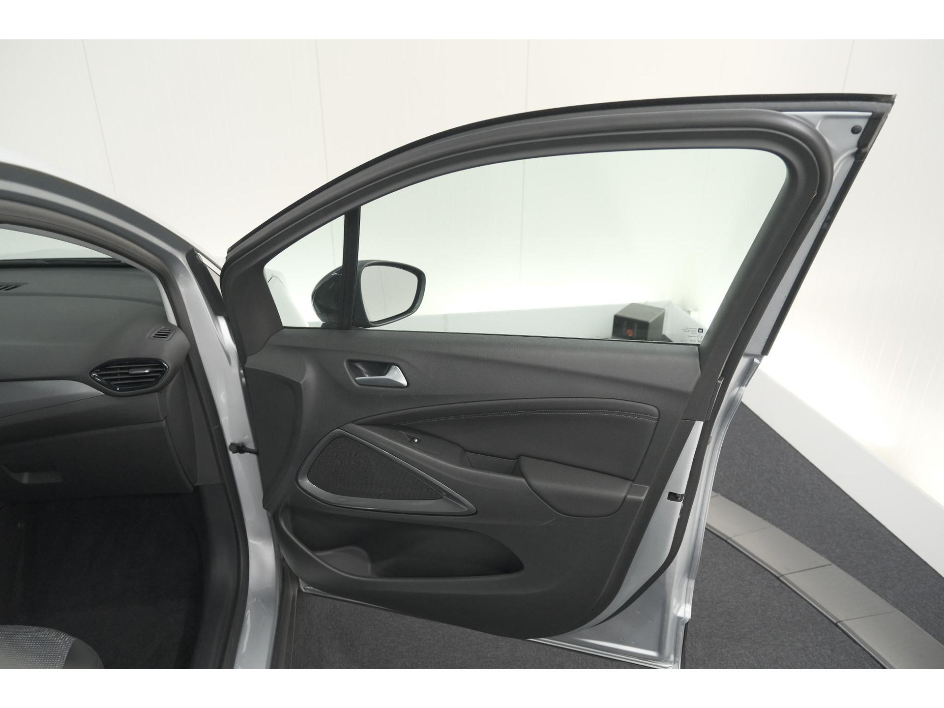 Opel Crossland 1.2 Turbo 100 Elegance | Camera | Apple Carplay | Parkeersensoren | Navigatie