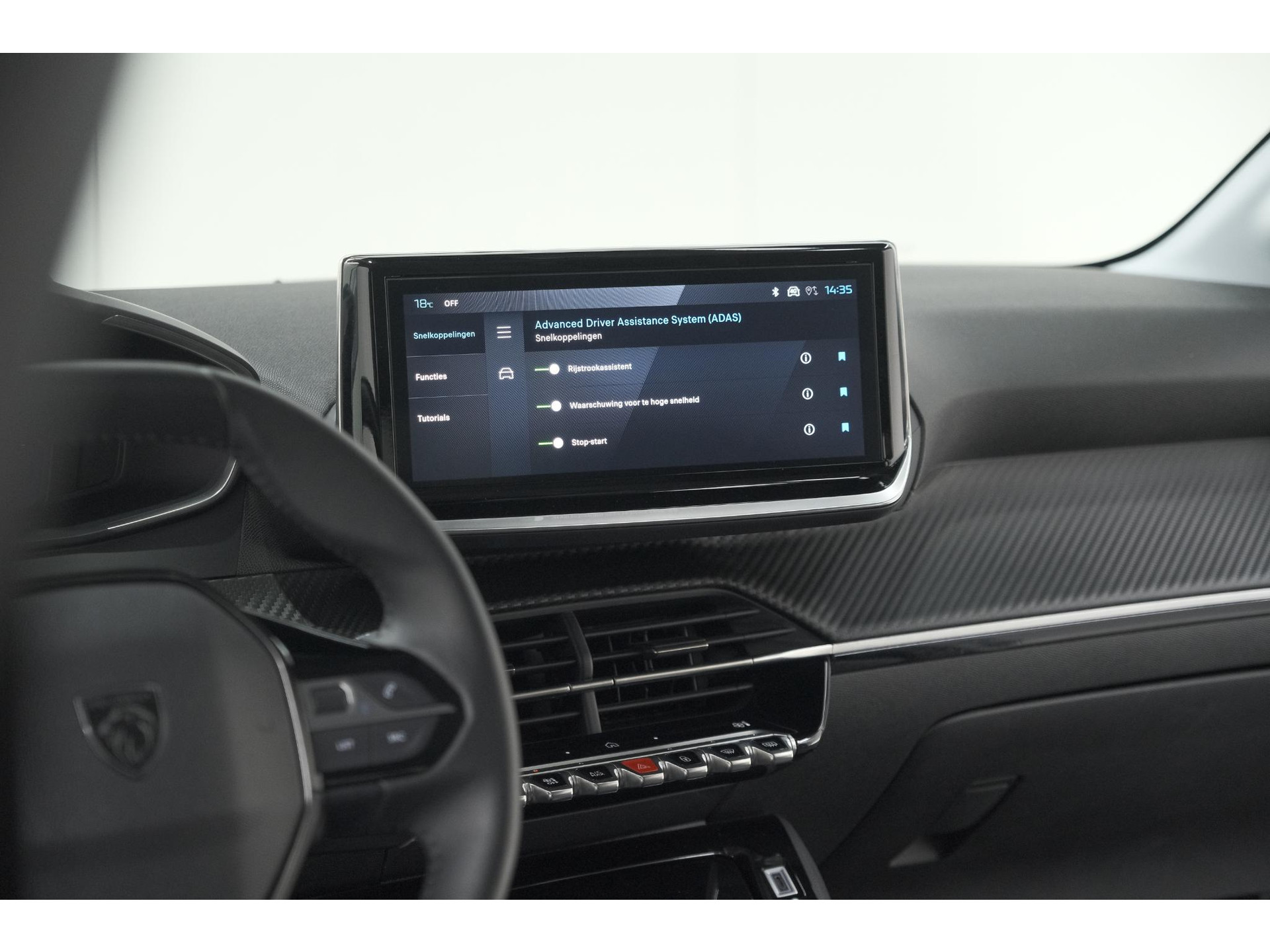 Peugeot 208 PureTech 100 Allure | Apple Carplay | Parkeersensoren | Climate Control