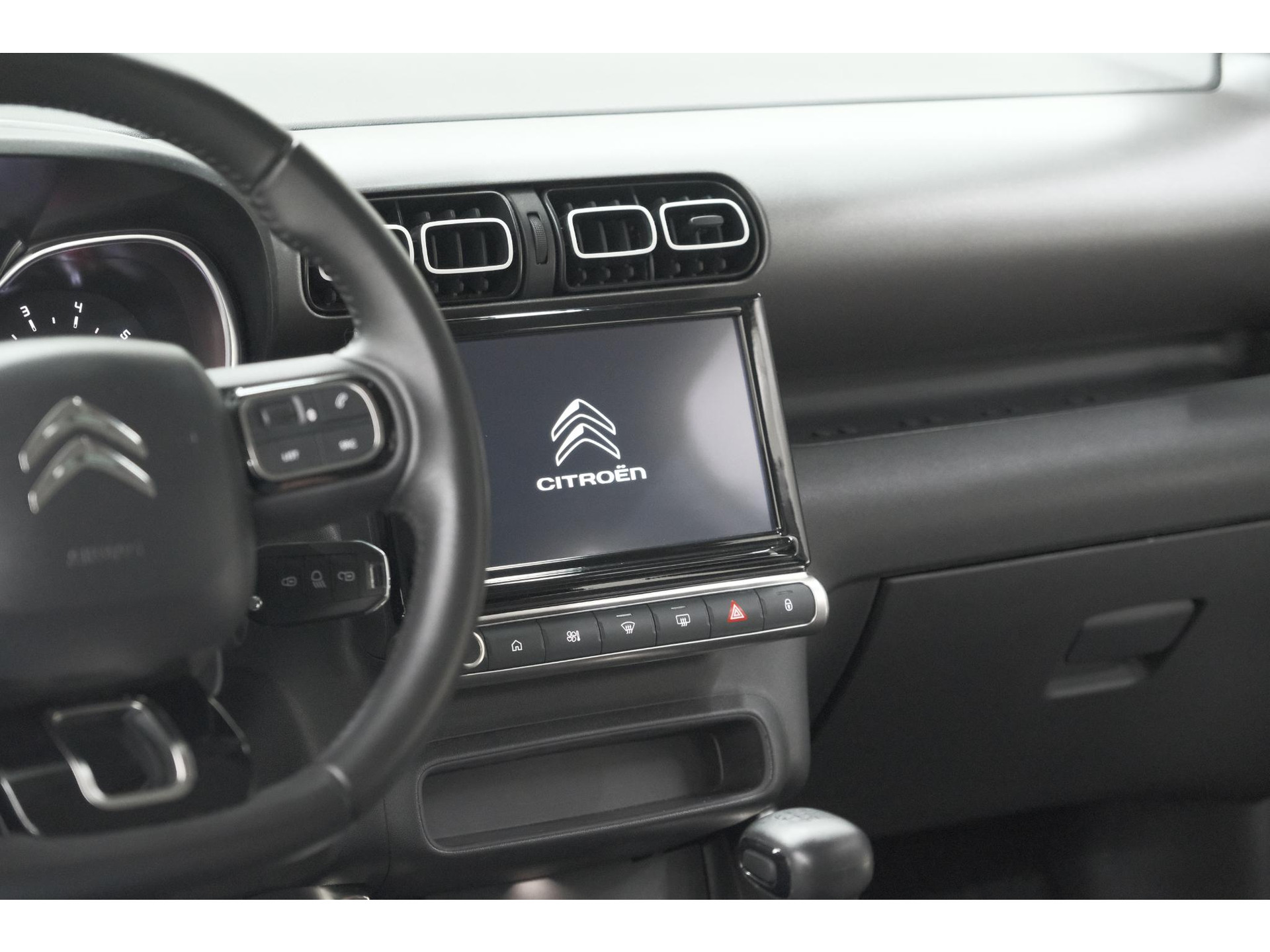 Citroen C3 Aircross PureTech 110 Feel | Parkeersensoren | Navigatie | Apple Carplay