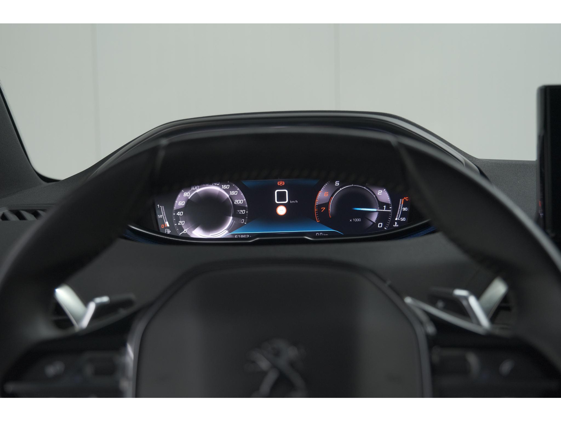 Peugeot 5008 PureTech 130 EAT8 Active Pack Business | 7 Zitplaatsen | Camera | Navigatie | Apple Carplay | Parkeersensoren