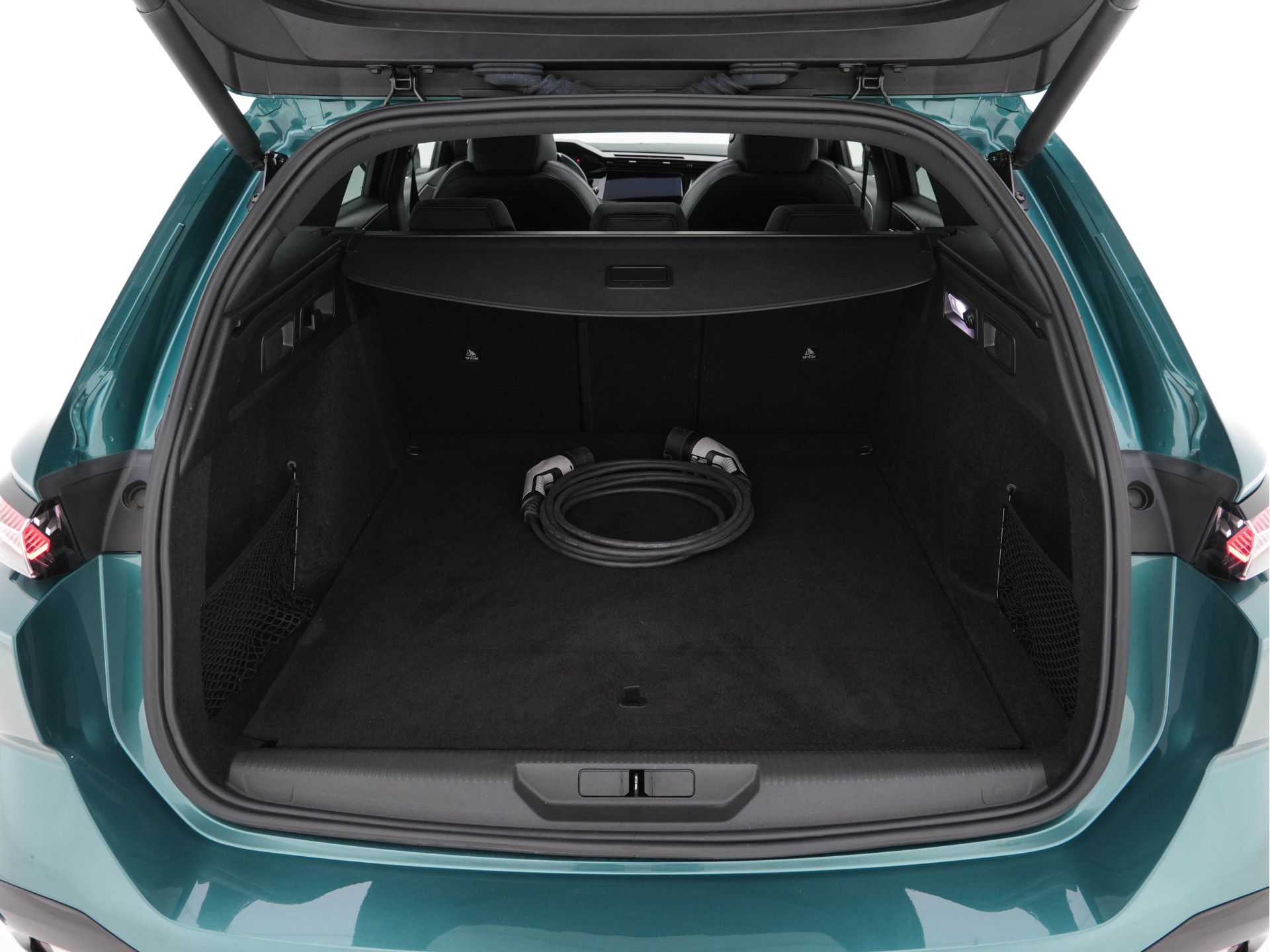 Peugeot 308 SW 1.6 HYbrid 180 GT-Sport-Pack Business (INCL-BTW) Aut. *PANO | LEATHER-MICROFIBRE | MATRIX-LED | TOPVIEW | MEMORY-PACK | ADAPTIVE-CRUISE | BLINDSPOT | DIGI-COCKPIT | HEATED-SPORTSEATS | KEYLESS | LANE-ASSIST | NAVI-FULLMAP | ...