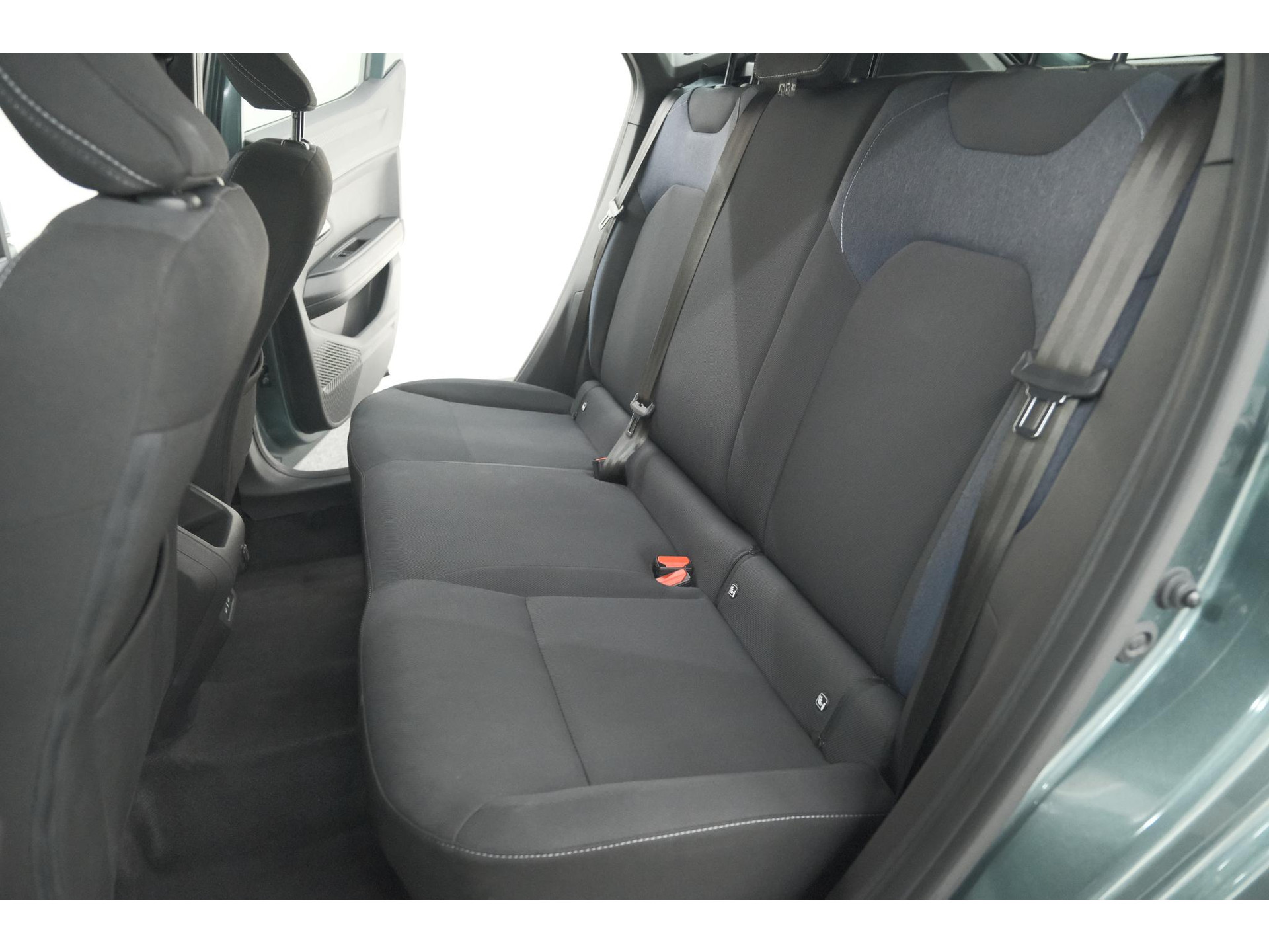 Dacia Duster Mild Hybrid 130 Expression | Camera | Stoelverwarming | Apple Carplay | Navigatie