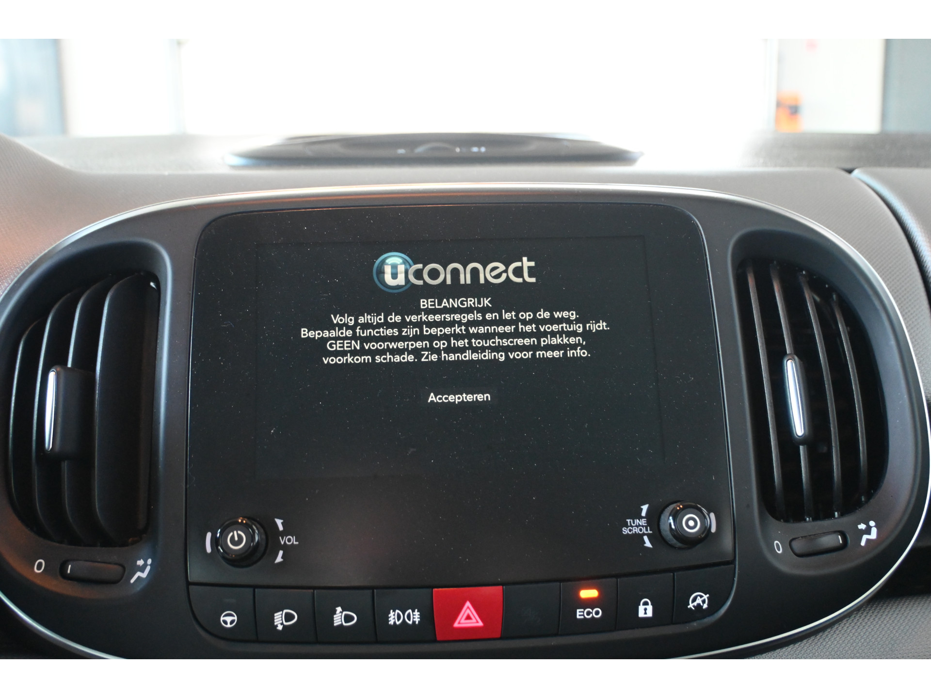 Fiat 500 L 0.9 TwinAir Lounge Clima Panoramdak Cruise Control Goed Onderhouden! Inruil Mogelijk!