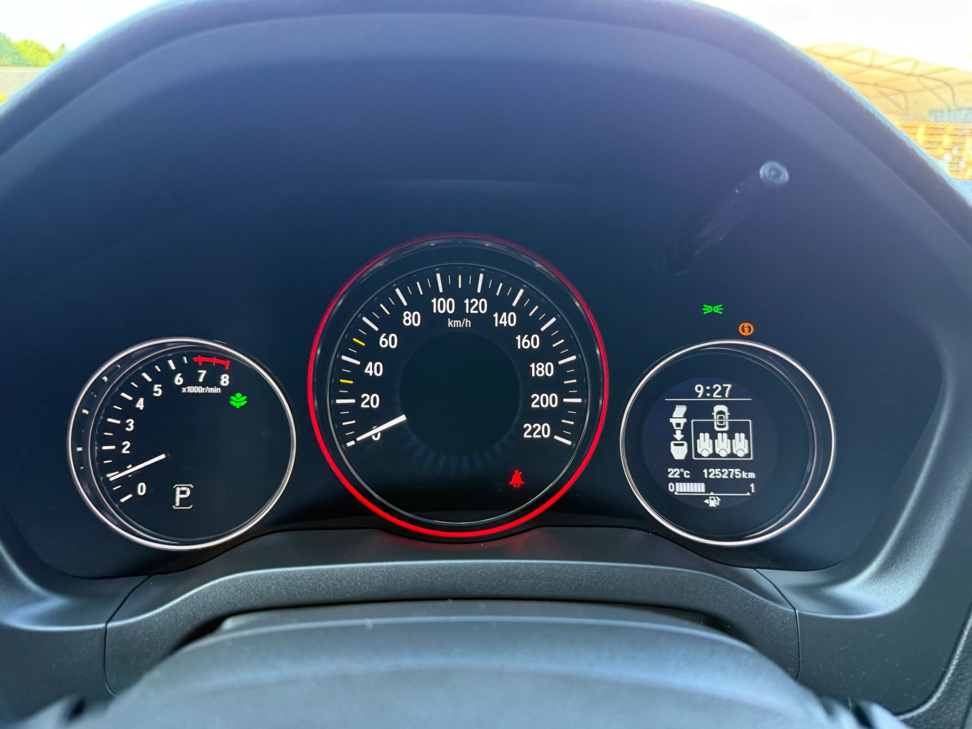 Honda HR-V 1.5 i-VTEC Executive | 1E EIGENAAR | 3/6/12MND GARANTIE | AUTOMAAT | PANO | LED | DAB | NAVI | CRUISE |