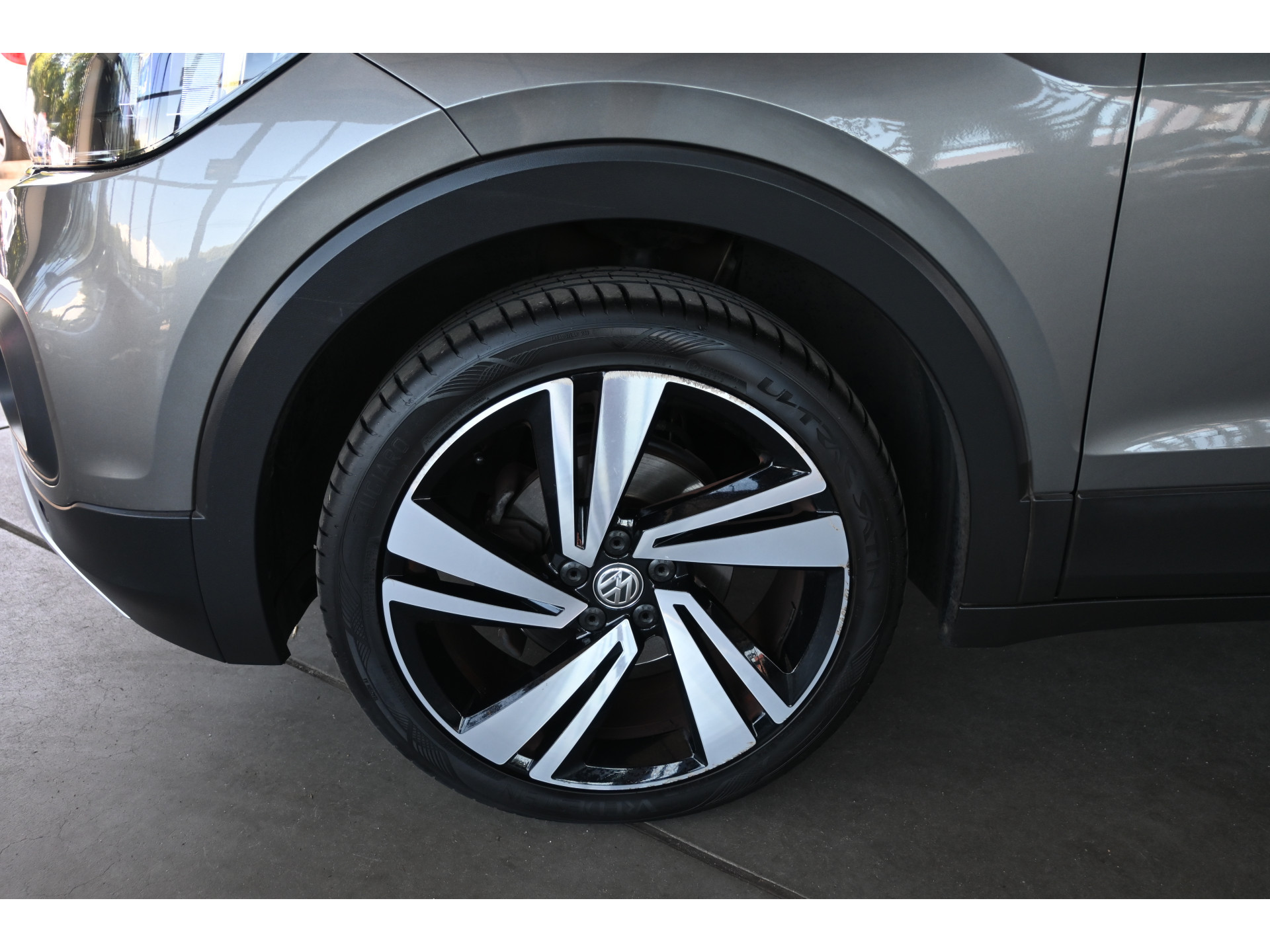 Volkswagen T-Cross 1.0 TSI Life Clima Adaptieve Cruise Carplay PDC Stoelverwarming 1e Eigenaar! Inruil Mogelijk!