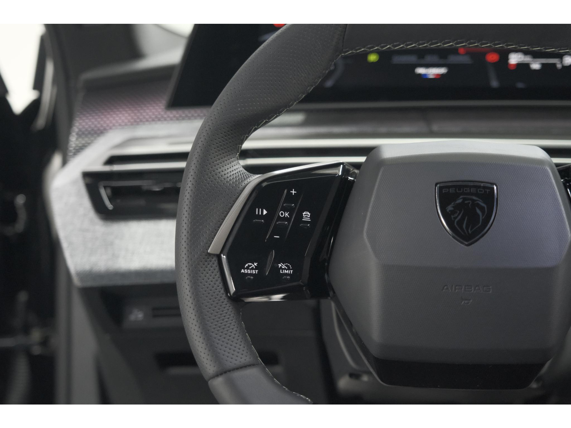 Peugeot 3008 1.2 Hybrid 145 GT | Adaptieve Cruise Control | Camera | Elektrische Kofferklep | Apple Carplay