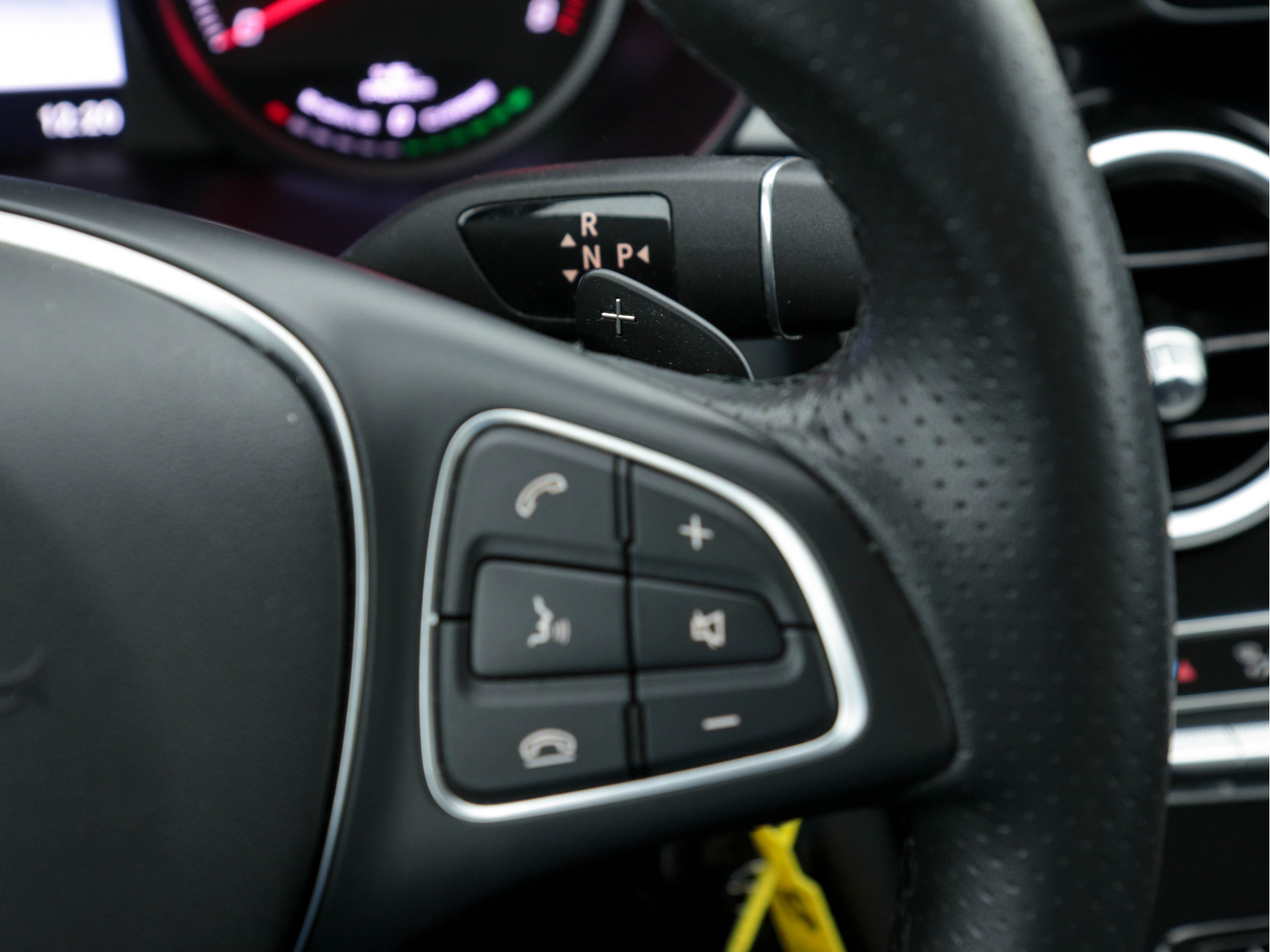 Mercedes-Benz C-klasse Estate 350 e Avantgarde (HYBRID ACCU DEFECT) (INCL-BTW ) Aut *NAVI-FULLMAP | FULL-LED | LEATHER-FABRIC | CAMERA | AIRMATIC | ECC | PDC | CRUISE | HEATED-SPORTSEATS | SHIFT-PADDLES |  17"ALU*