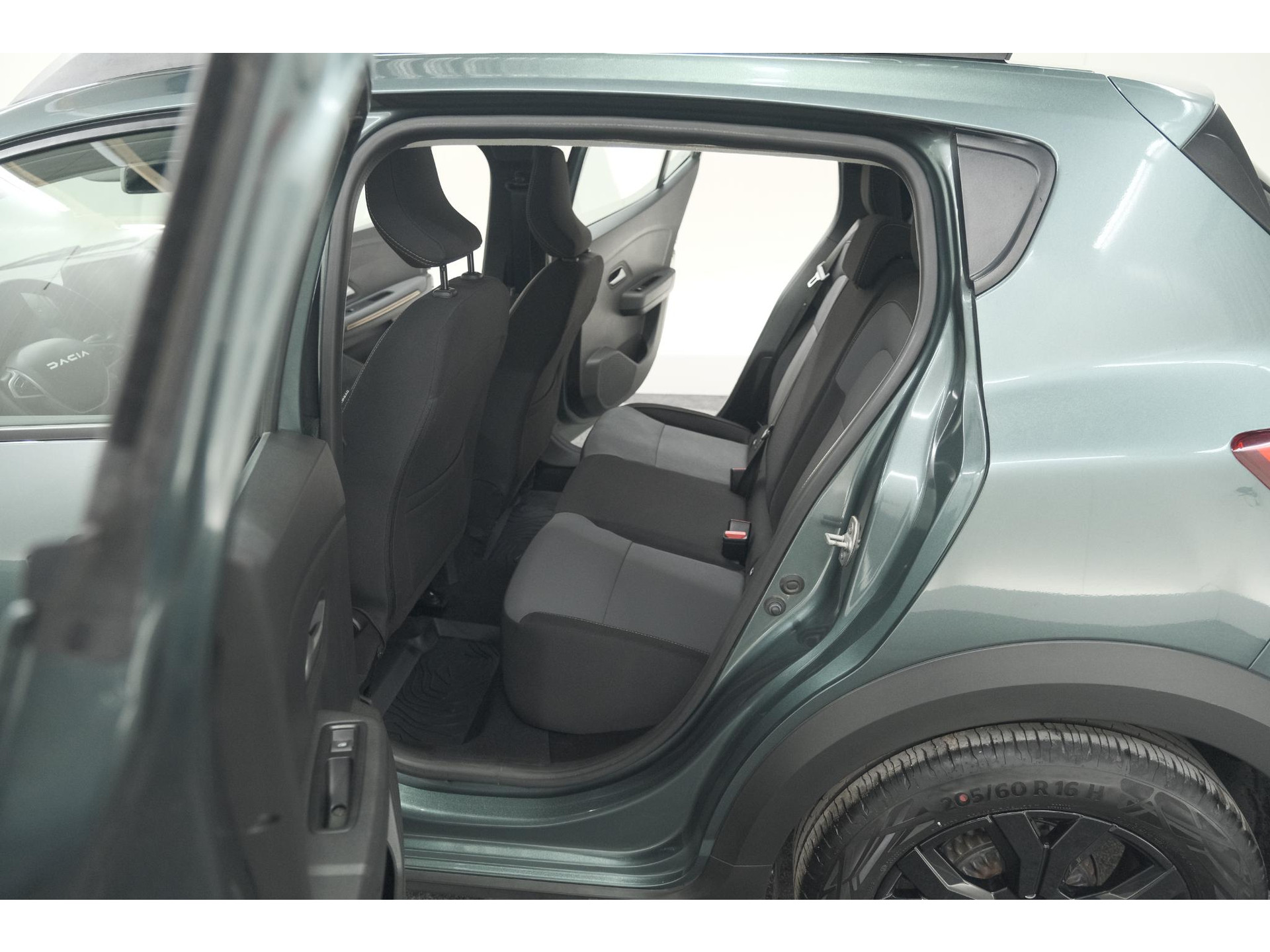 Dacia Sandero Stepway TCe 90 Extreme | Camera | Dodehoekdetectie | Navigatie | Apple Carplay
