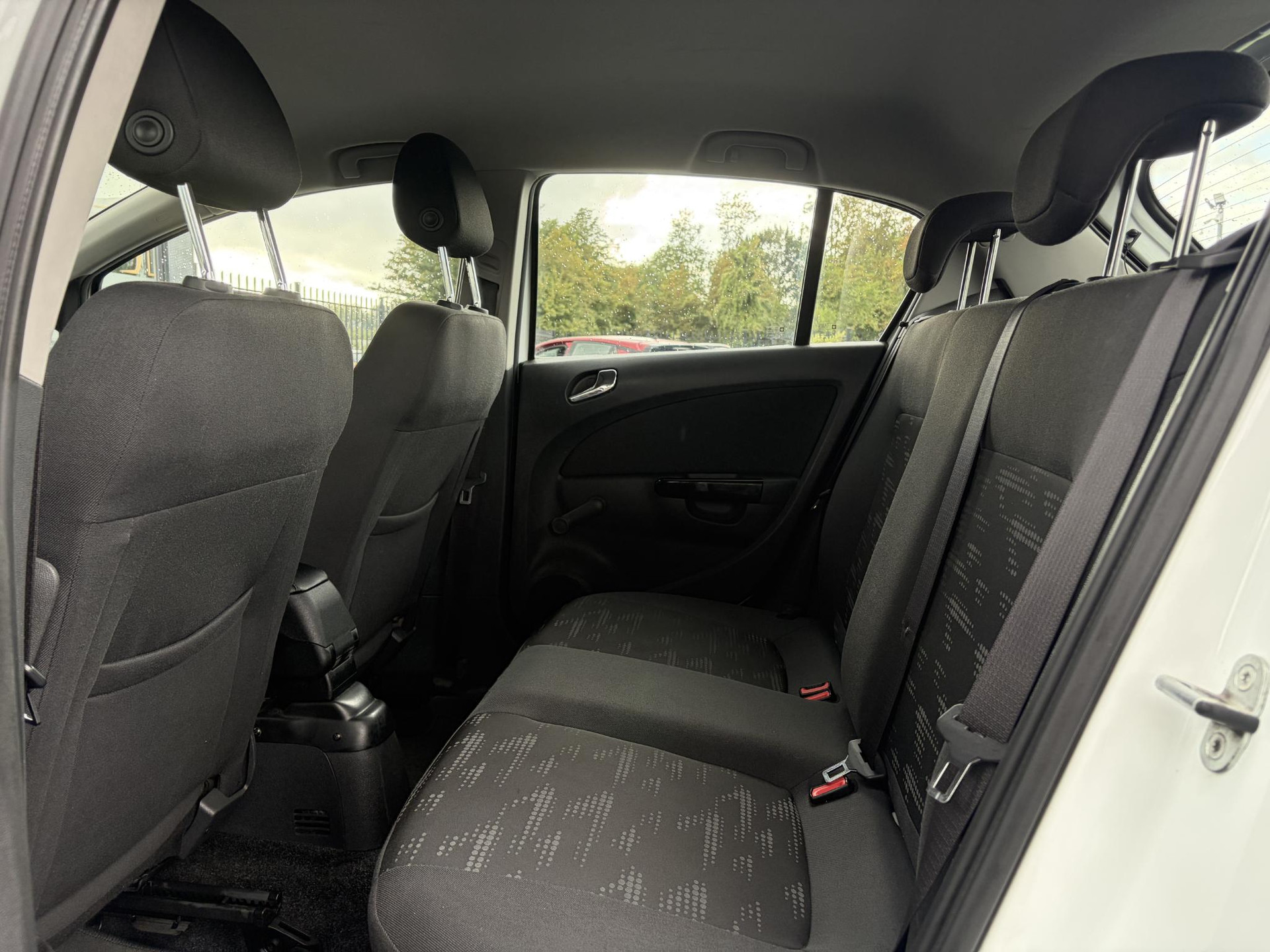 Opel Corsa 1.4-16V Berlin ✓2e Eigenaar✓Airco✓Dealer Onderhouden✓✓5 Deurs✓Lm velgen✓N.A.P✓Apk tot 10-2027