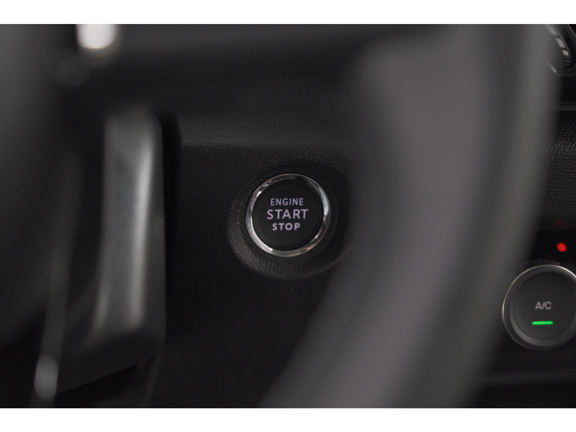 Citroen C4 1.2 Hybrid 145pk Max | Camera | Adaptieve Cruise Control | Navigatie