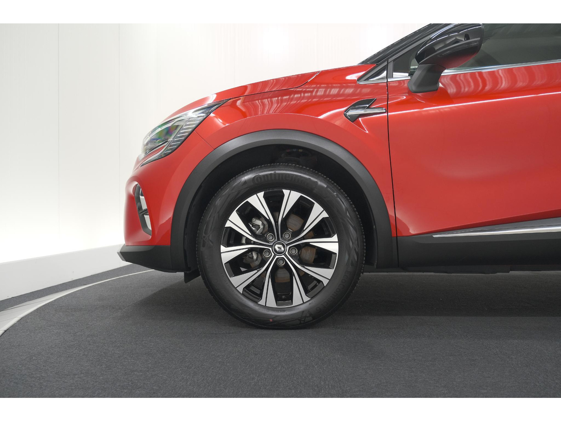 Renault Captur 1.6 E-Tech Full Hybrid 145 Techno | Navigatie | Camera | Parkeersensoren | Apple Carplay