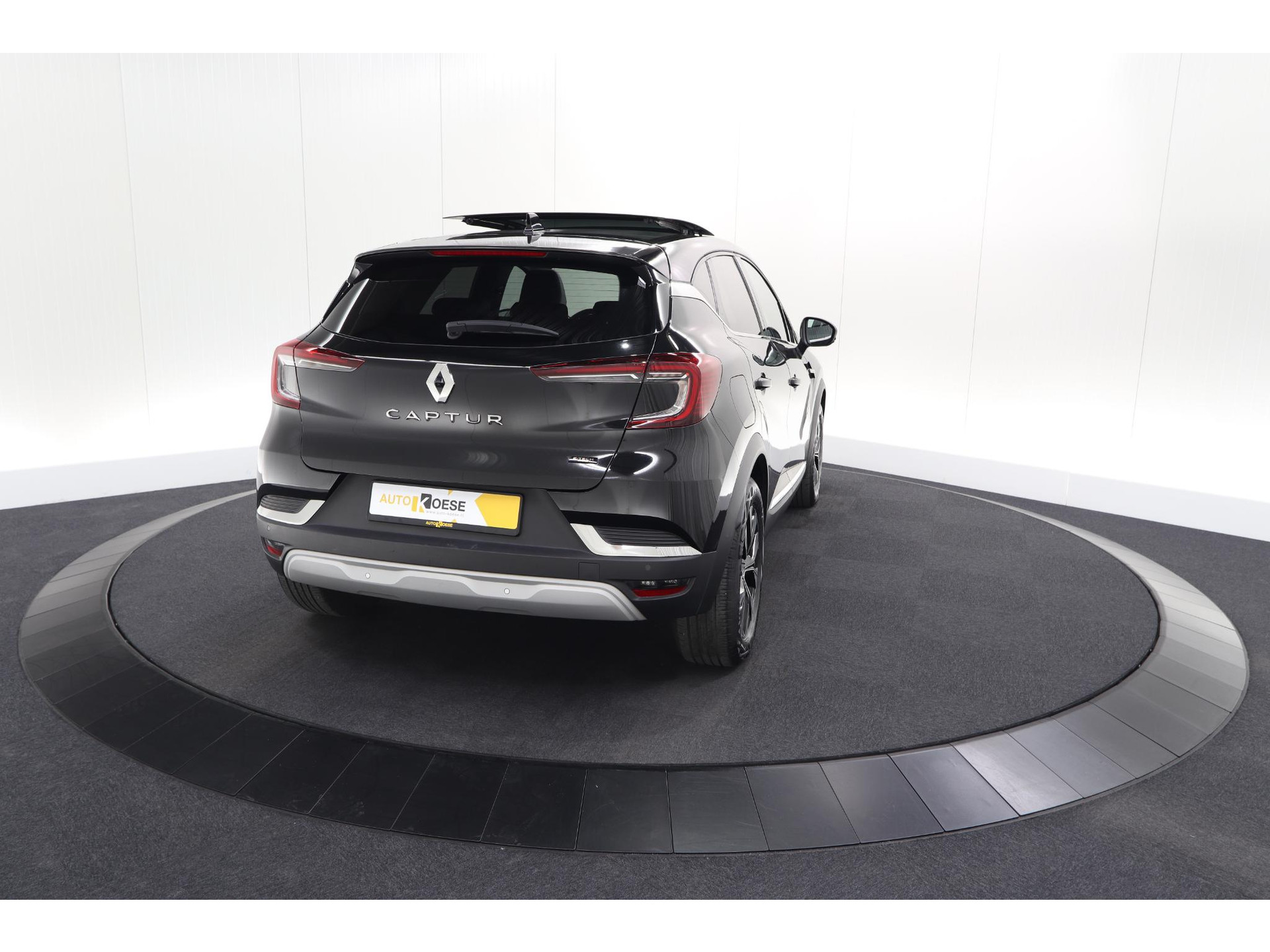 Renault Captur 1.6 E-Tech full hybrid 145 techno | Panoramadak | Camera | Adaptieve Cruise Control | 9.3 Inch Groot Scherm