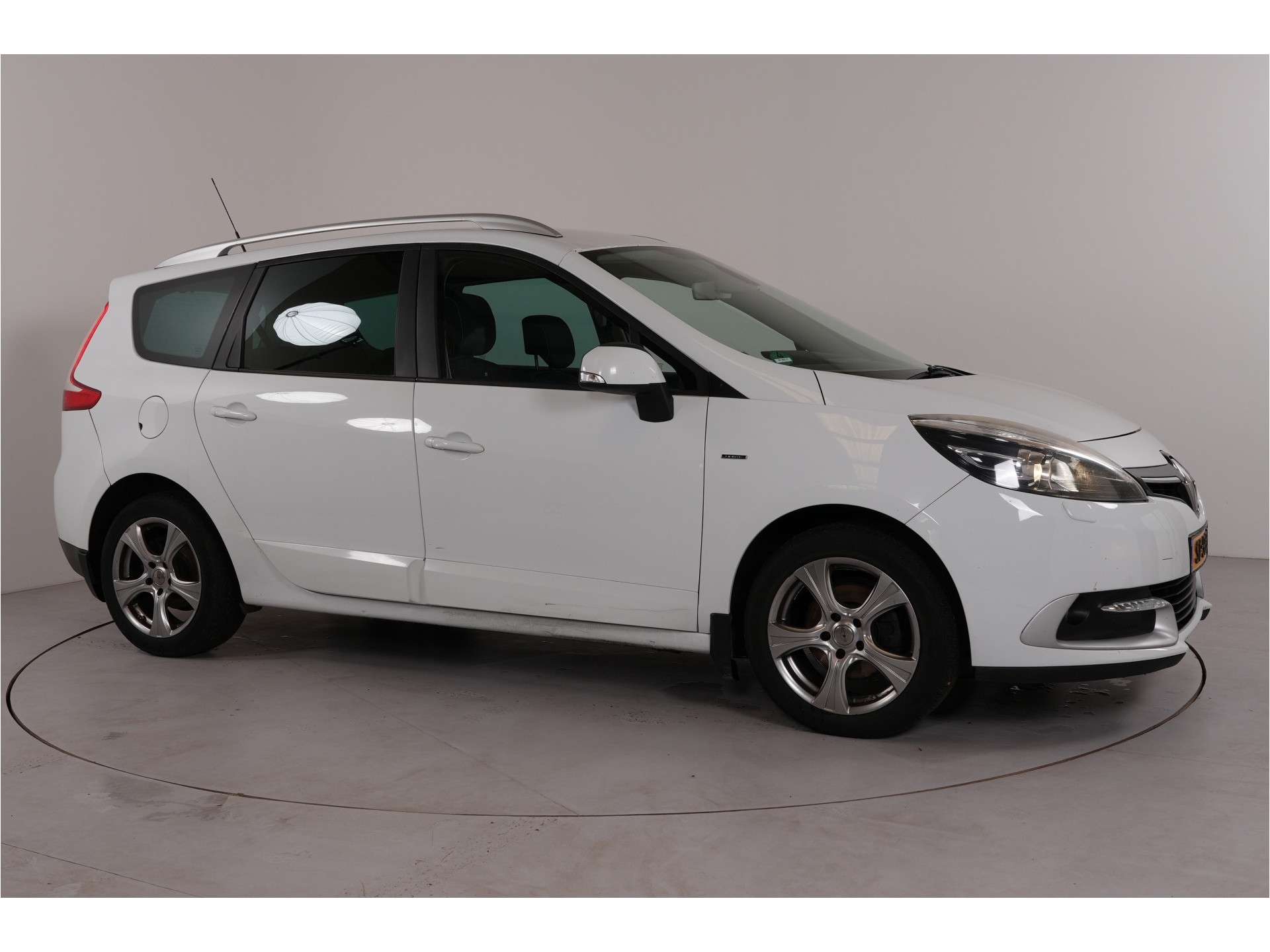 Renault Grand Scénic 1.5 dCi Bose | Trekhaak | Stl. verw. | Cruise