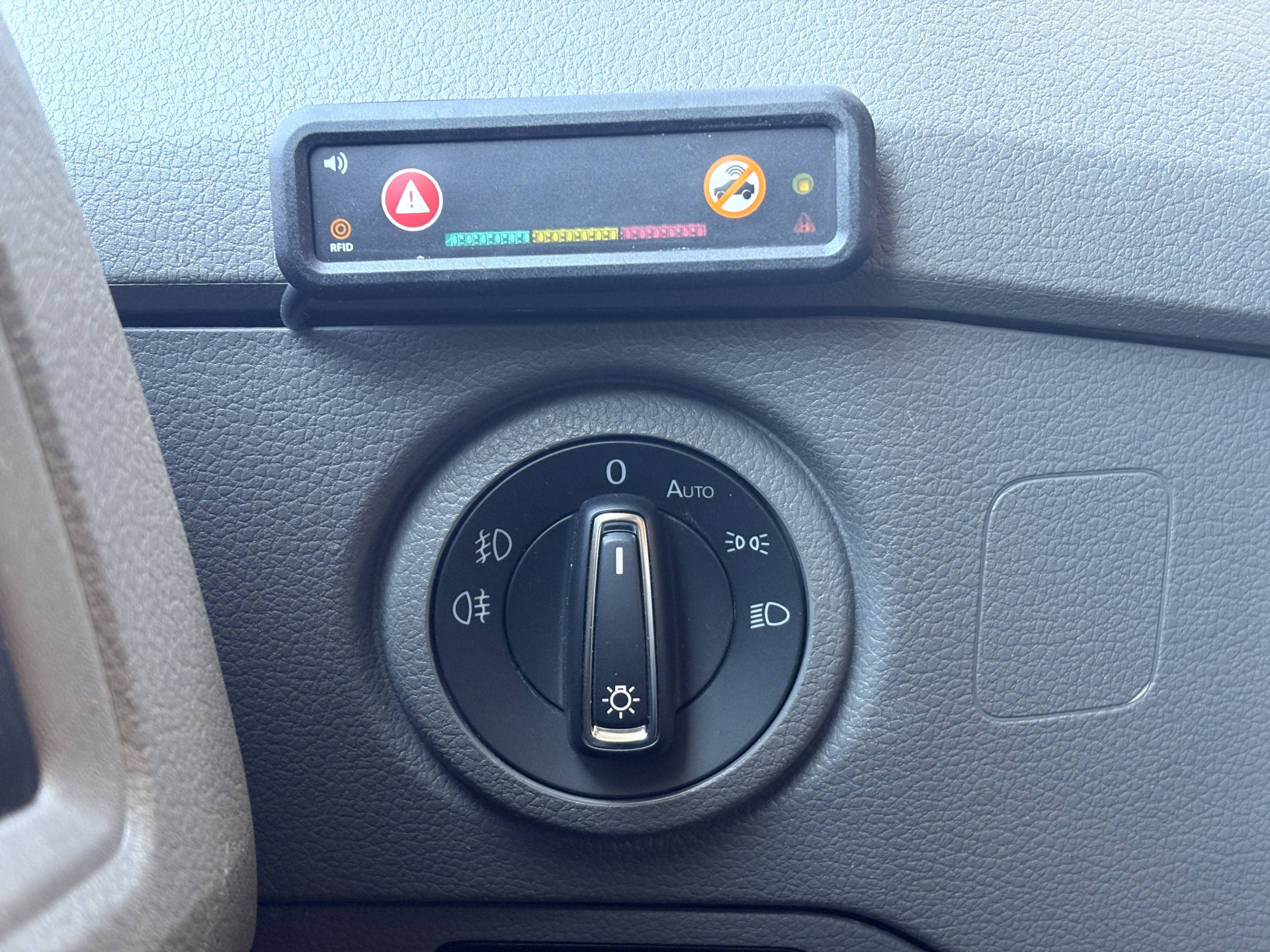 Volkswagen Crafter e-Crafter 36kWh 136PK Elektrisch Koelwagen Zanotti Nachtkoeling LED Climate Control Cruise Control Carplay Camera Parkeersensoren 360° Frigo Koeler Kühlwagen Night Cooling