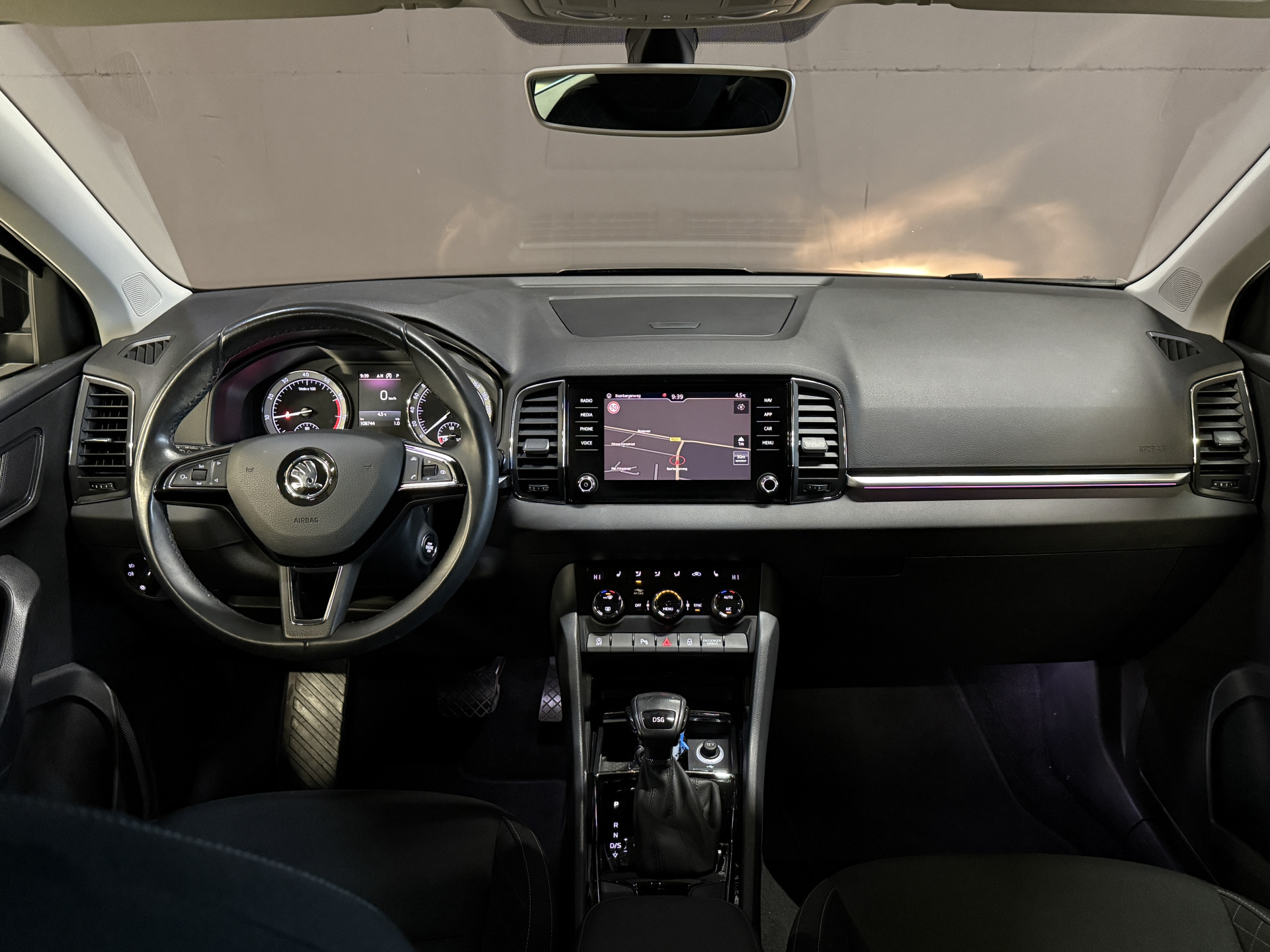 ŠKODA Karoq 1.0 TSI Style | Keyless | Apple carplay | Stoelverwarming