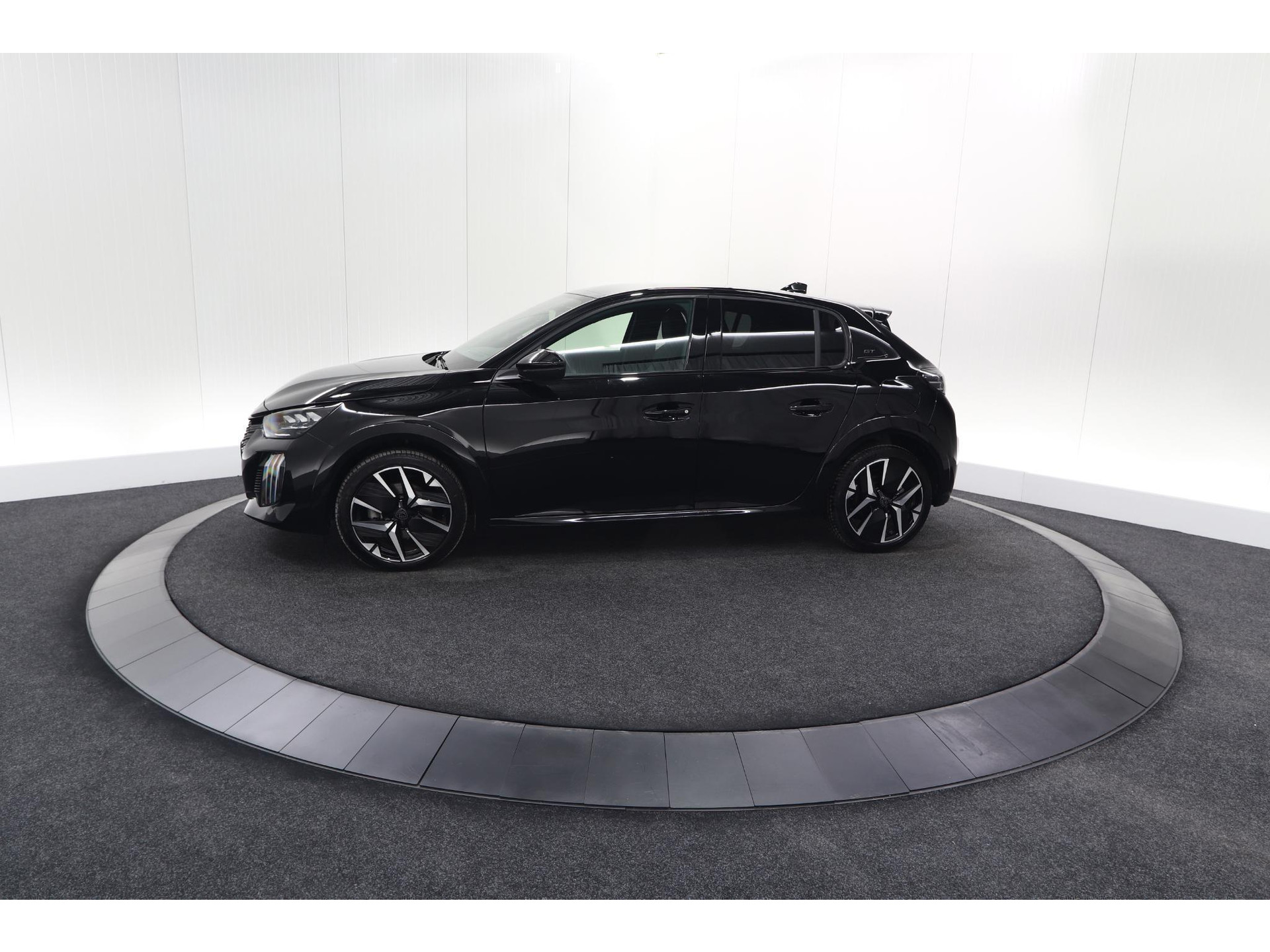 Peugeot 208 PureTech 100 GT | Camera | Navigatie | Apple Carplay | Parkeersensoren