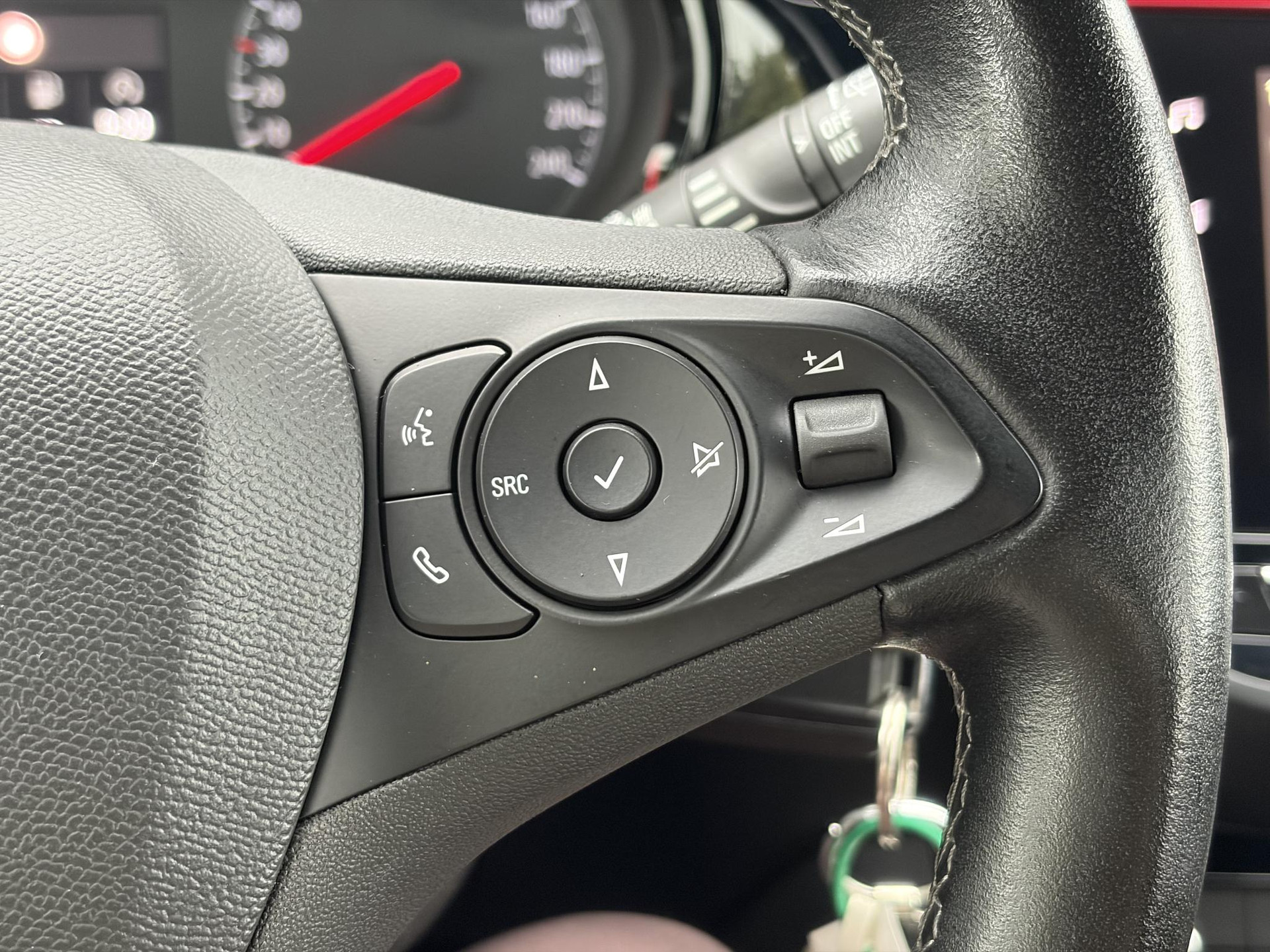 Opel Corsa 1.2 GS Line ✓D-riem vv in 2023✓Net beurt gehad✓2e Eigenaar✓102pk✓Dealer Onderhouden✓Carplay✓6 Bak✓Rijstrooksensor✓Clima✓Cruise✓Halfleder✓Lm velgen✓N.A.P✓Apk tot 08-2027