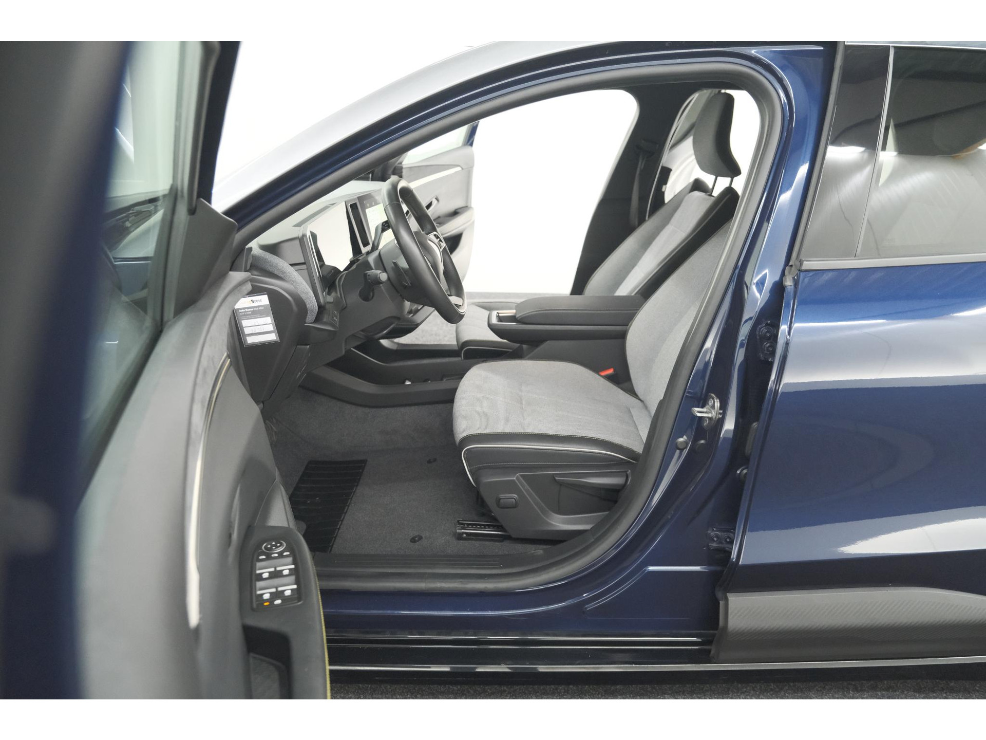 Renault Megane E-Tech EV60 Optimum Charge Techno | Pack Winter | Camera | Adaptieve Cruise Control | Dodehoekdetectie