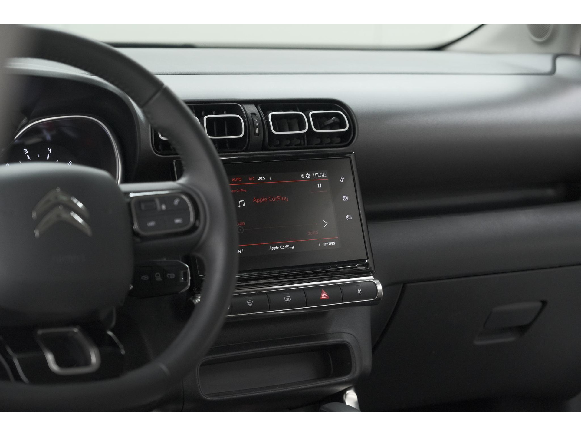 Citroen C3 Aircross PureTech 130 EAT6 Max | Parkeersensoren | Stoelverwarming | Apple Carplay | 16 Inch Lichtmetalen Velgen