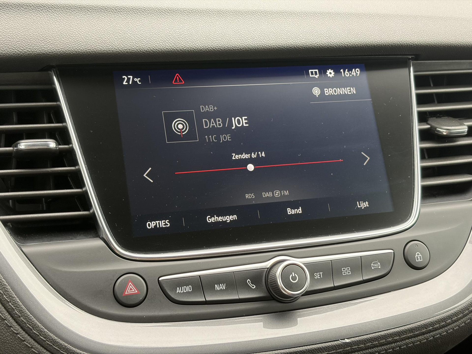 Opel Grandland X 1.2 Turbo Ultimate D-riem vv in 12-2024,1e Eigenaar,360° Camera,Trekhaak,131pk,6 Bak,Navi,Halfleder,Dodehoek,Rijstrooksensor,Keyless,Stoelverw,N.A.P,Apk tot 02-2027