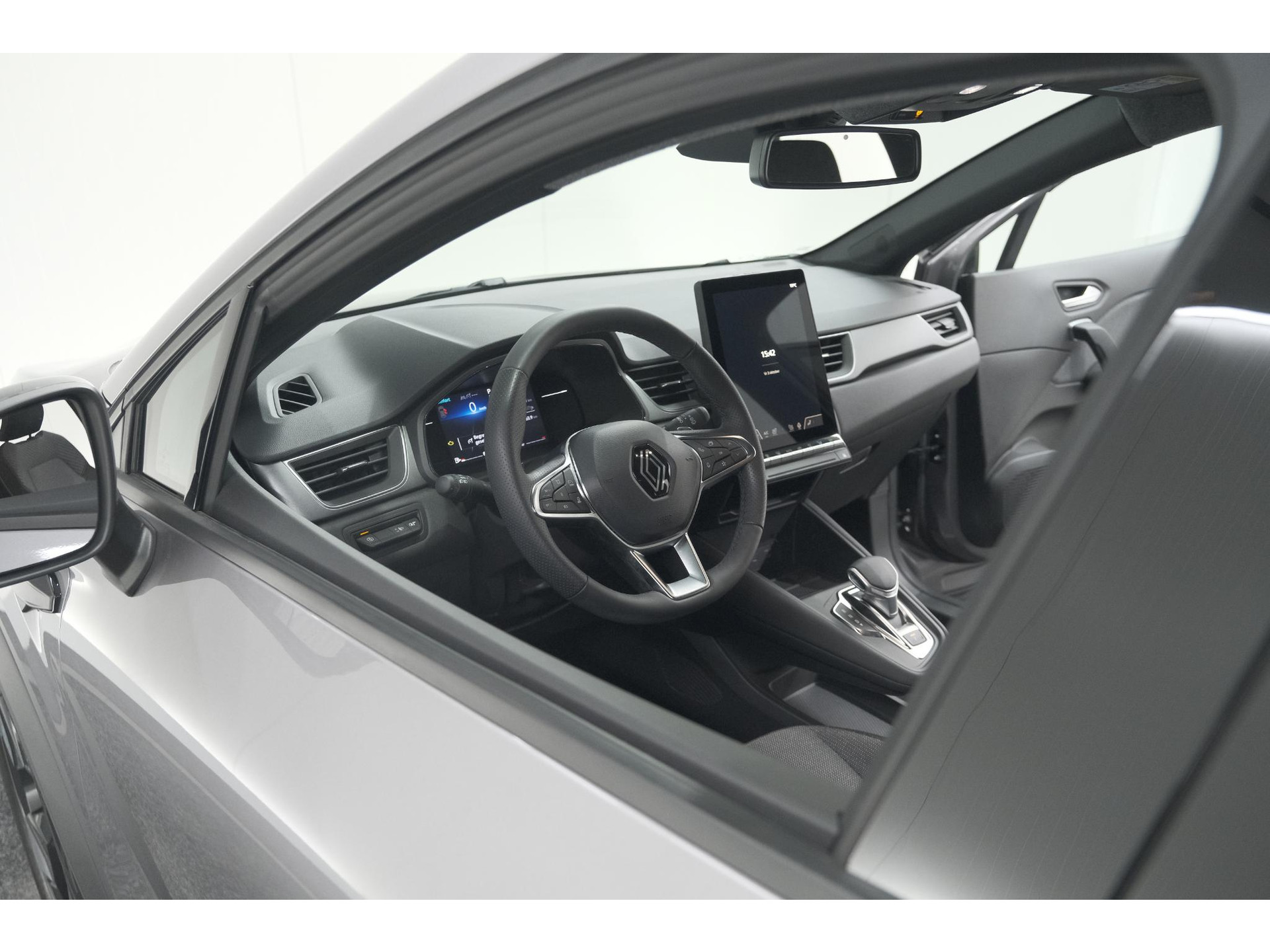 Renault Captur Mild Hybrid 160 Techno | Pack Winter | Camera | Adaptieve Cruise Control | Apple Carplay