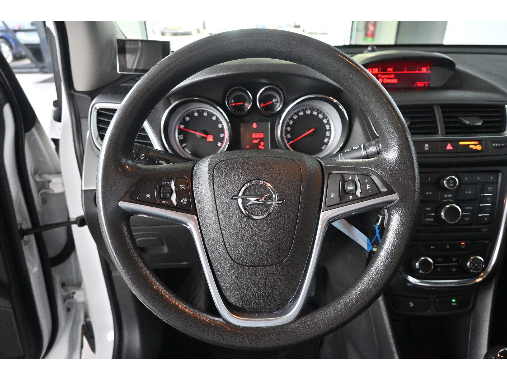 Opel Mokka 1.6 Selection Airco Cruise Control Trekhaak Goed Onderhouden! Inruil Mogelijk!