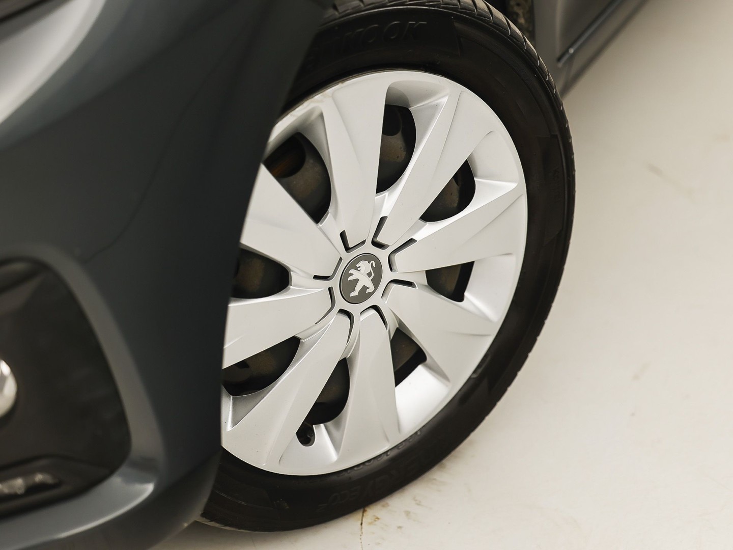 Peugeot 108 1.0 e-VTi Sport (AIRCO, ELEK RAMEN, SPORTSTOELEN, BLUETOOTH, NIEUWSTAAT)