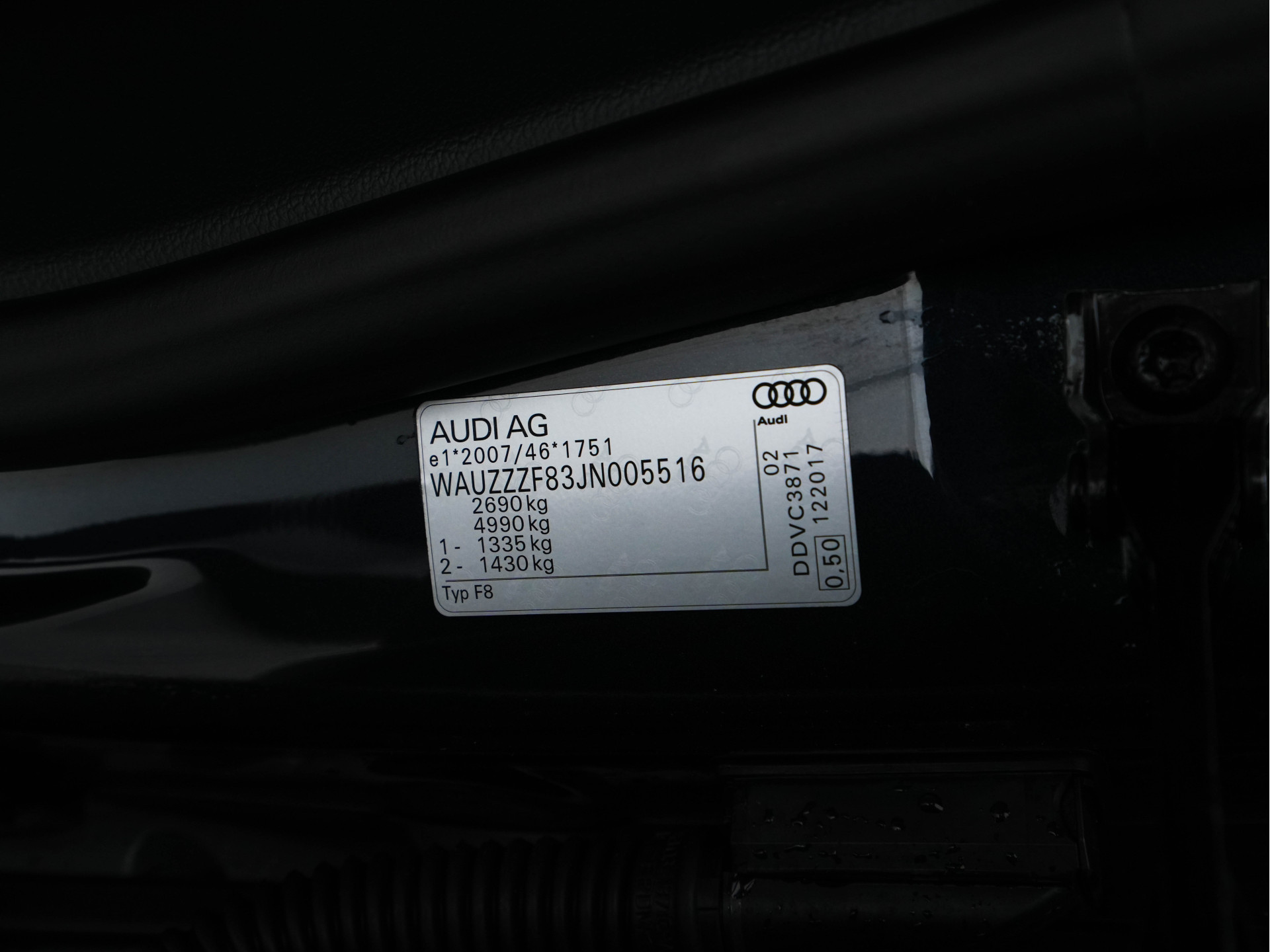 Audi A8 50 TDI Quattro Aut. * MATRIX-LED | UNICUM-LEATHER | DIGI-COCKPIT | BANG&OLUFSEN-SURROUND | SOFT-CLOSE | KEYLESS | MEMORY-SEATS | ADAPTIVE-CRUISE | DAB | CAMERA | ECC | PDC | AIR-SUSPENSION | AMBIENT-LIGHT