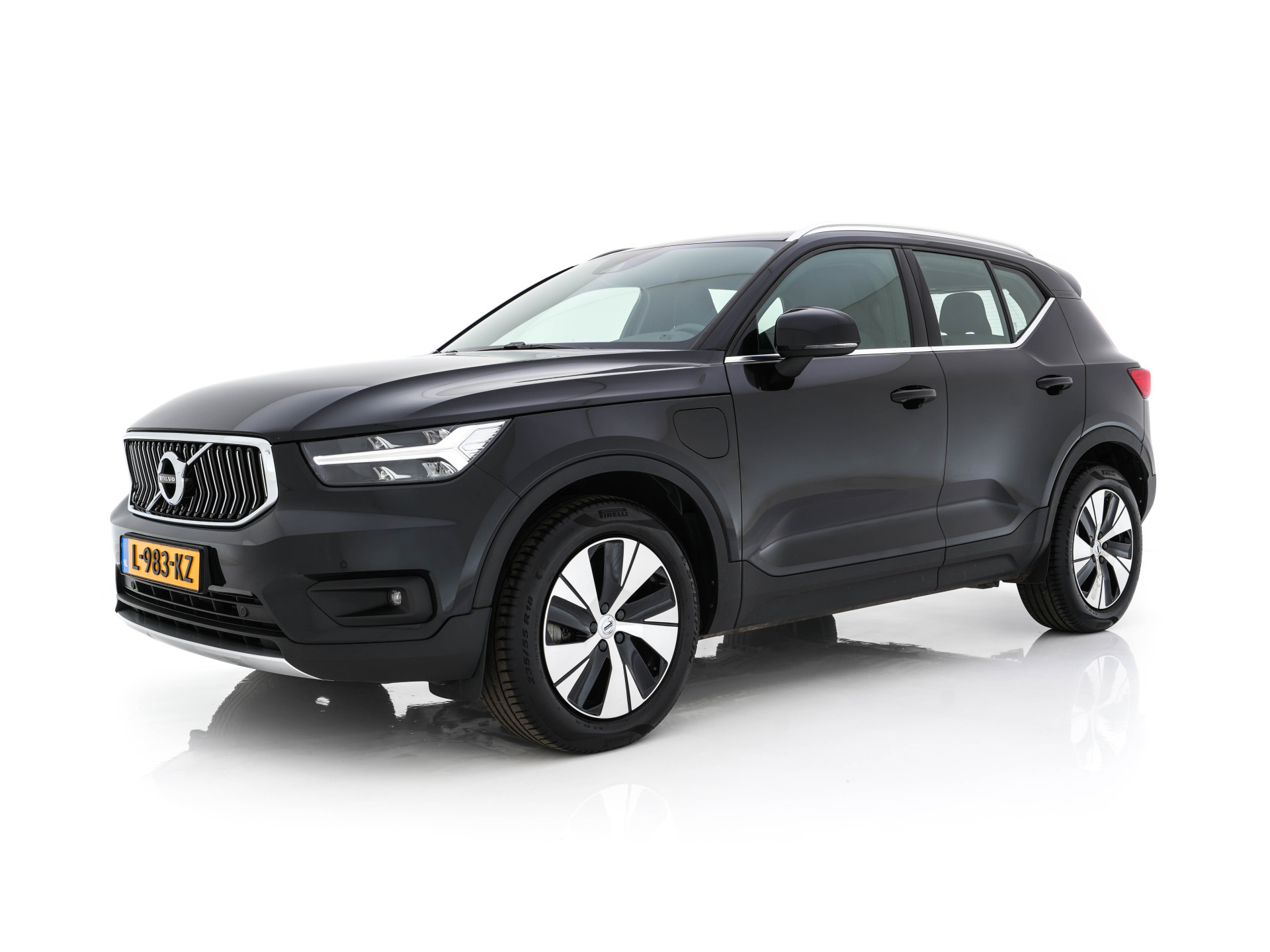 Volvo XC40 1.5 T5 Recharge Business Pro ( PLUG-IN ) (INCL-BTW) *AUT | NAVI-FULLMAP | DIGI-COCKPIT | CLIMA | KEYLESS | DAB | HEATED-SPORTSEATS | FULL-LED | ADAPTIVE-CRUISE | CAMERA | 18'' ALU*