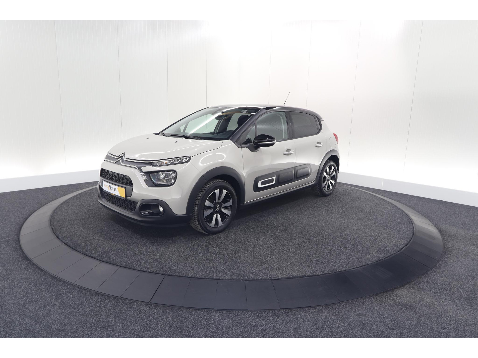 Citroen C3 PureTech 82 Feel Edition | Allseason Banden | Climate Control | Apple Carplay | Parkeersensoren