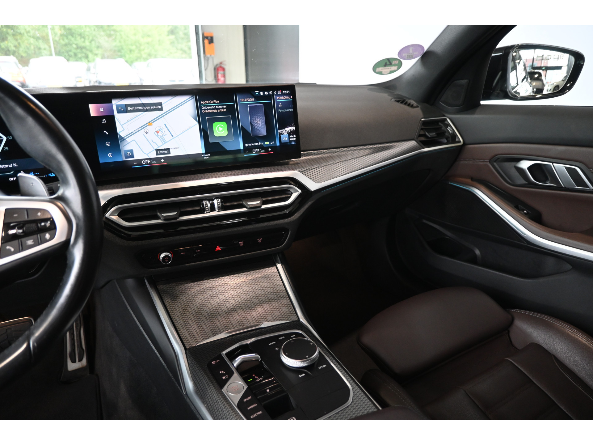 BMW 3-serie Touring 320e M-Sport Clima Cruise CarPlay LED Leder Navigatie 100% Onderhouden! Inruil Mogelijk!