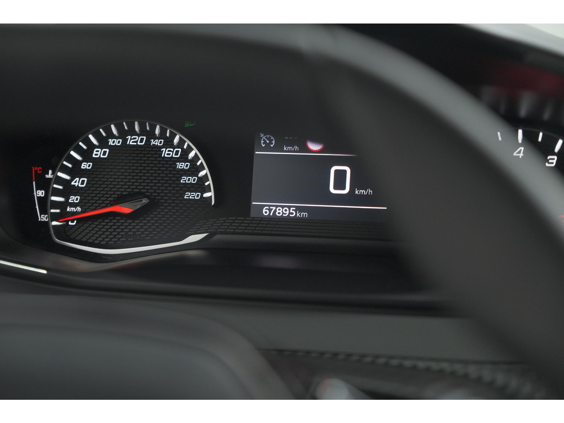 Peugeot 208 PureTech 100 PK Allure | Apple Carplay | Parkeersensoren | Lichtmetalen velgen