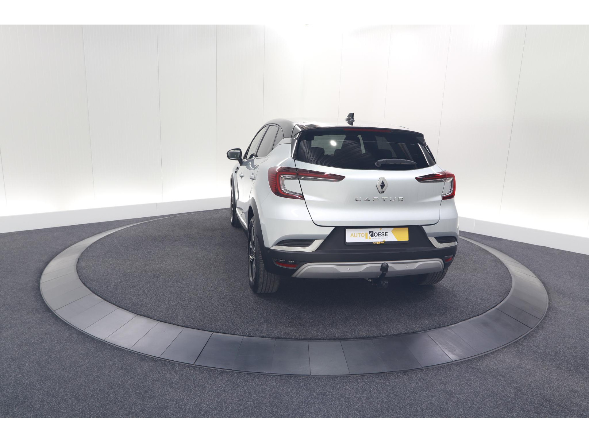 Renault Captur Mild Hybrid 140 EDC Techno | Trekhaak | 360 Camera | 9.3 Inch Grootscherm | Apple Carplay | Parkeersensoren
