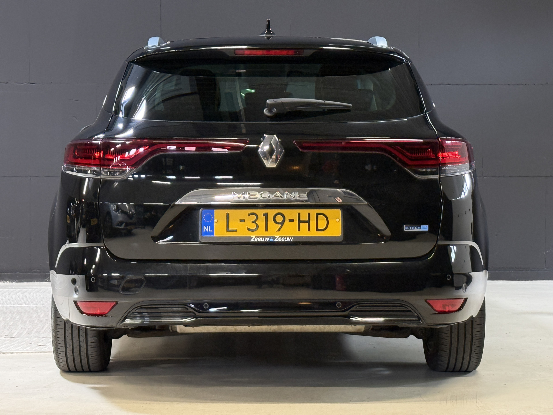 Renault Mégane Estate 1.6 E-Tech Plug-In Hybrid 160 Business Edition One | Apple Carplay | Stoel/stuurverwarming | Full LED | Keyless