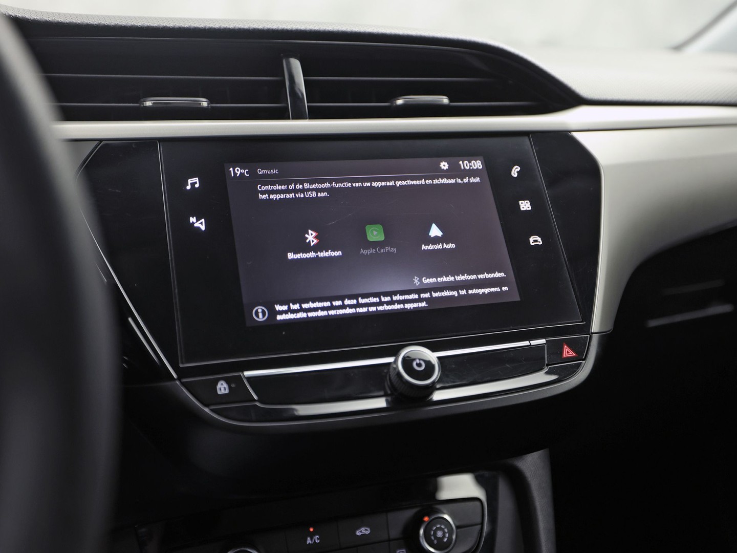 Opel Corsa 1.2 Sport (APPLE CARPLAY, GROOT NAVI, LANE ASSIST, SPORTSTOELEN, CRUISE, NIEUWSTAAT)