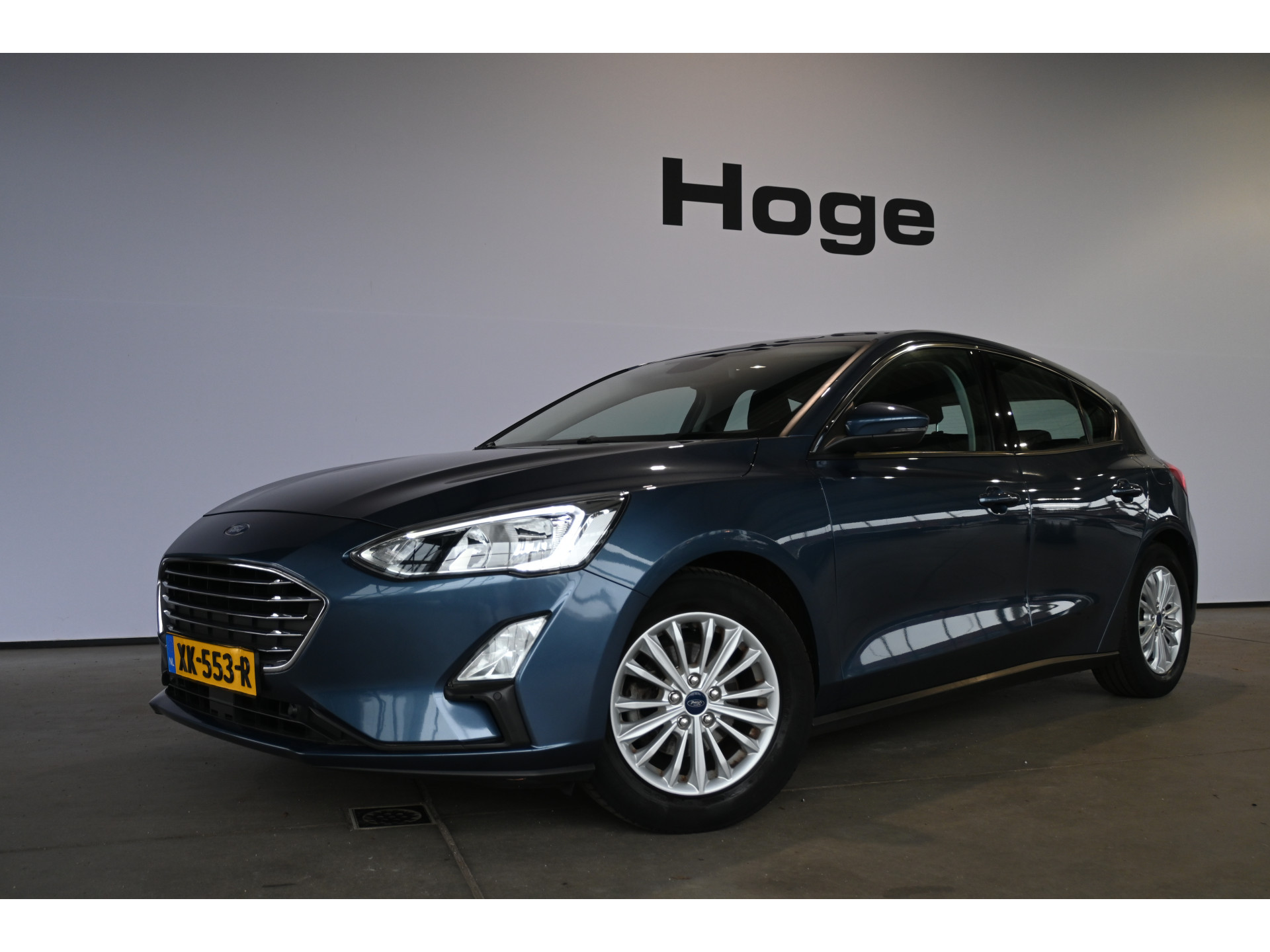 Ford Focus 1.0 EcoBoost Titanium Business Clima Navigatie Stuur/Stoelverwarming Rijklaarprijs! Inruil Mogelijk!