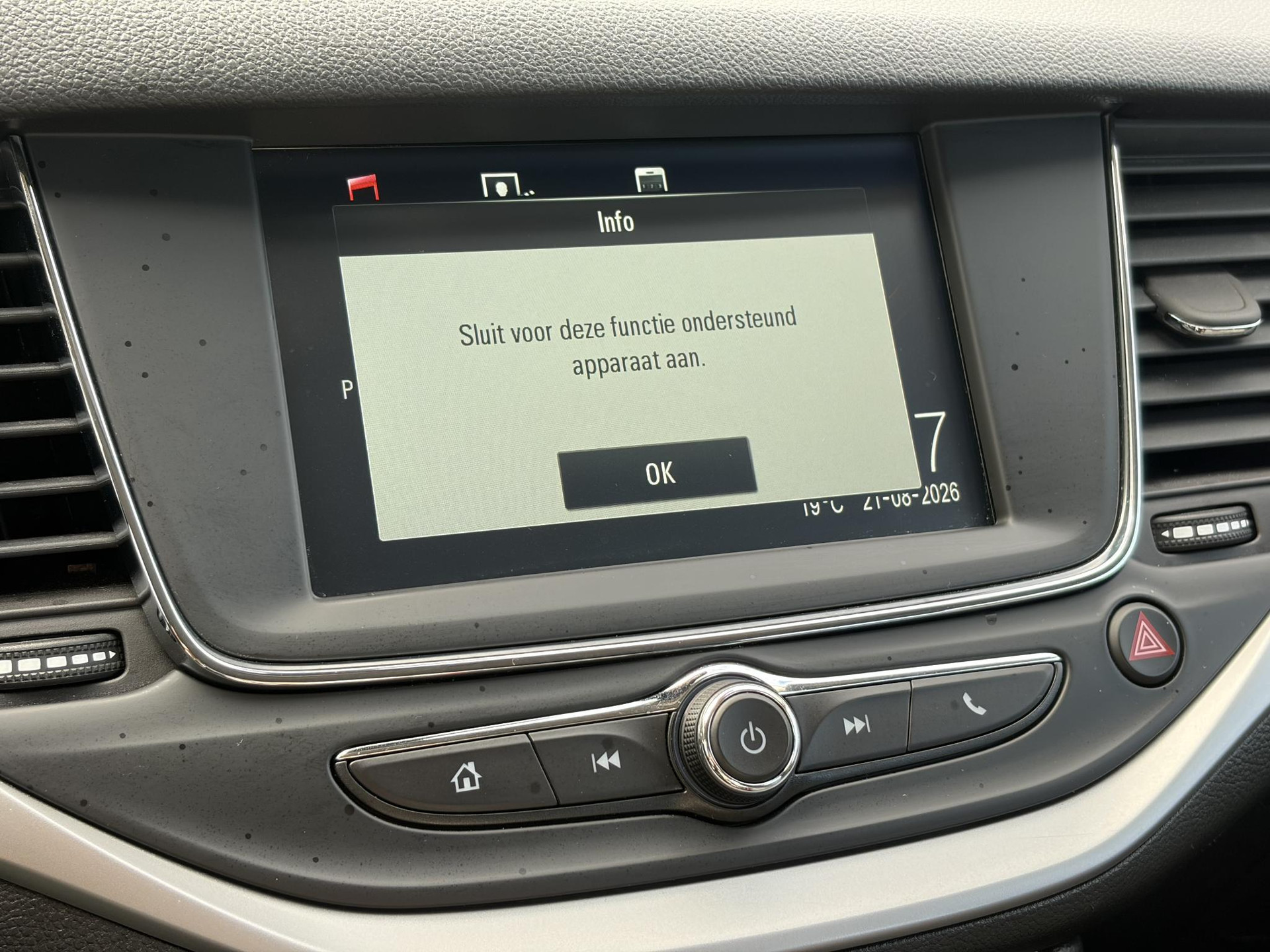 Opel Astra 1.2 Business Edition 147pk l 2e Eigenaar l Trekhaak l Navi l Carplay l 6 Bak l Clima l Cruise l Pdc V+A l Recent beurt gehad l Lm velgen l N.A.P l Apk tot 07-2028
